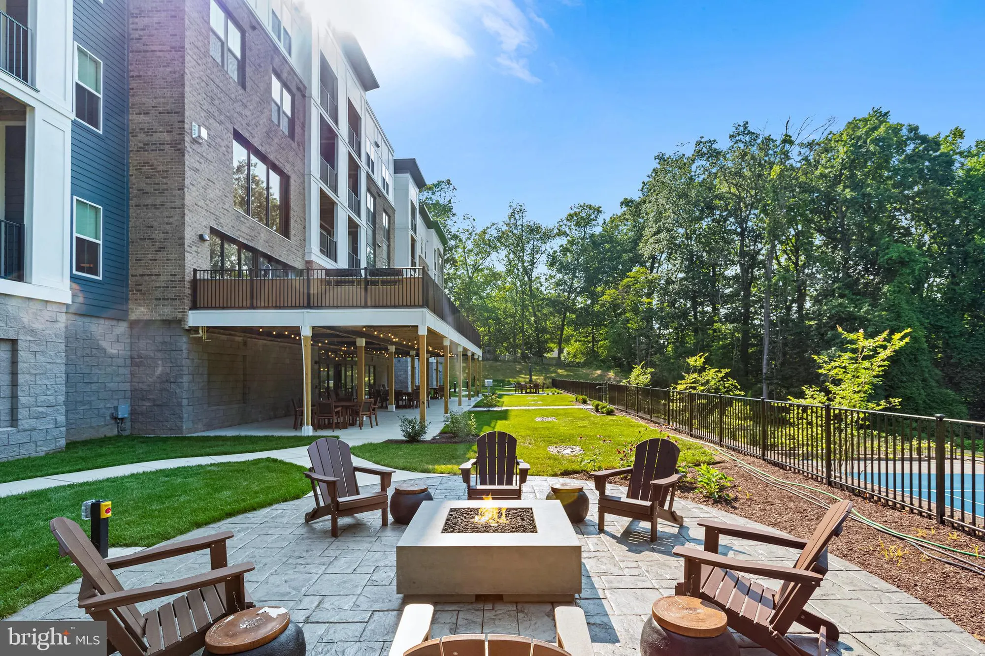 Property Slideshow image 15 of 39 | 78 old mill bottom rd n apt 107, Annapolis, MD, 21409