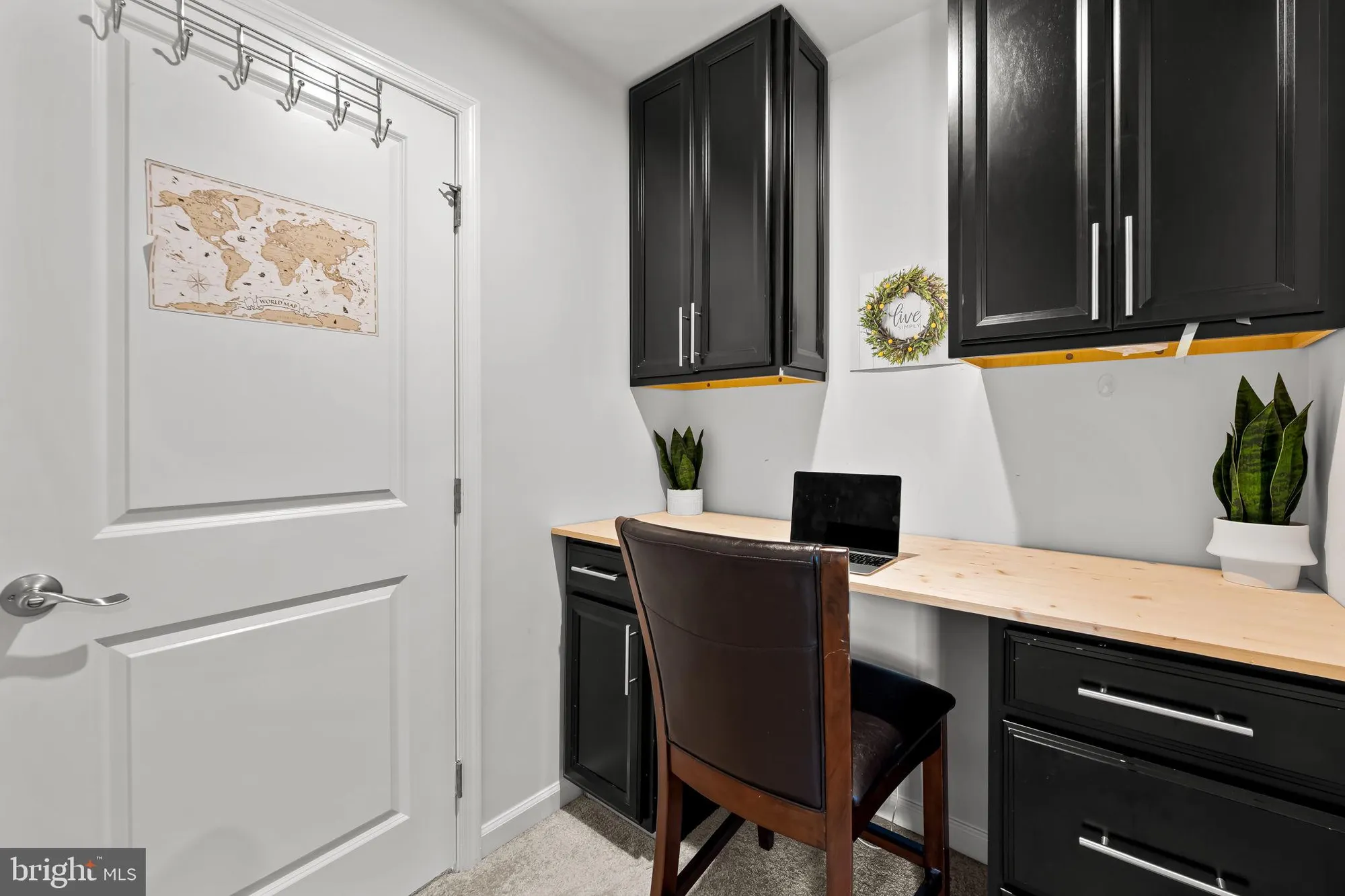 Property Slideshow image 36 of 66 | 7728 pestle ln, Glen Burnie, MD, 21060