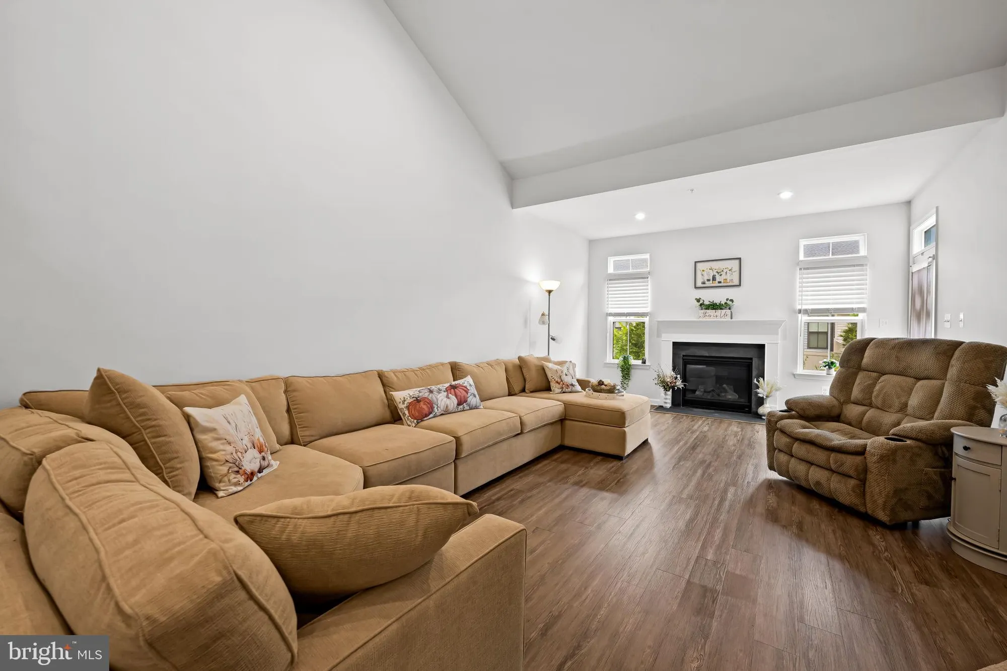 Property Slideshow image 15 of 66 | 7728 pestle ln, Glen Burnie, MD, 21060