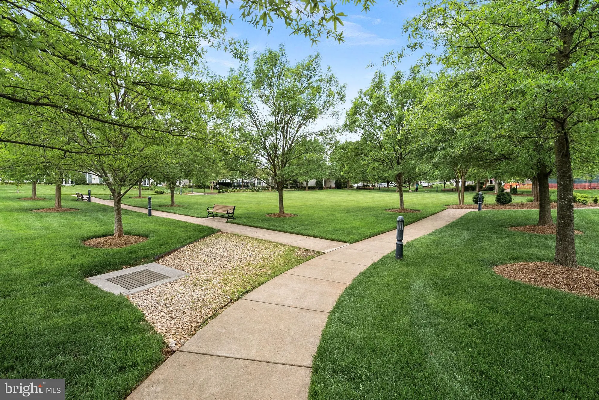 Property Slideshow image 28 of 32 | 44397 adare manor sq, Ashburn, VA, 20147