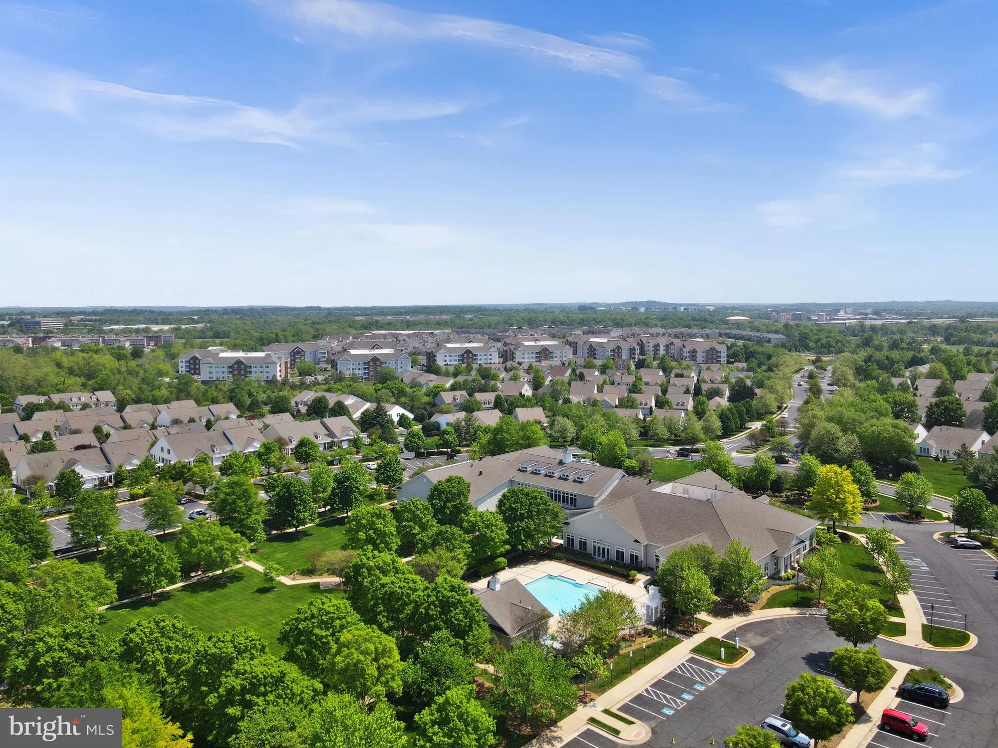 Property Slideshow image 31 of 32 | 44397 adare manor sq, Ashburn, VA, 20147