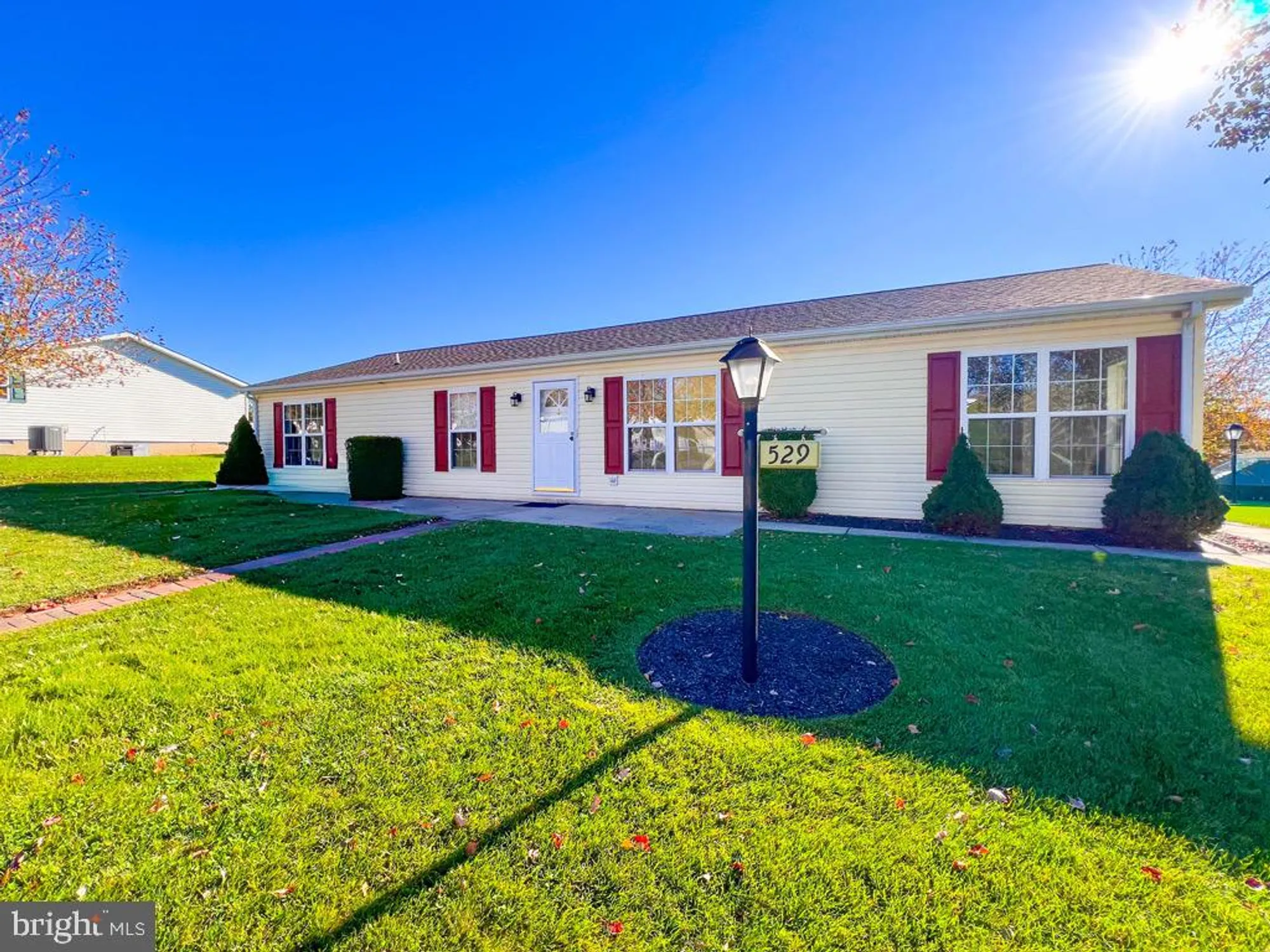 Property Slideshow image 14 of 41 | 529 honeysuckle ct, New Hope, PA, 18938