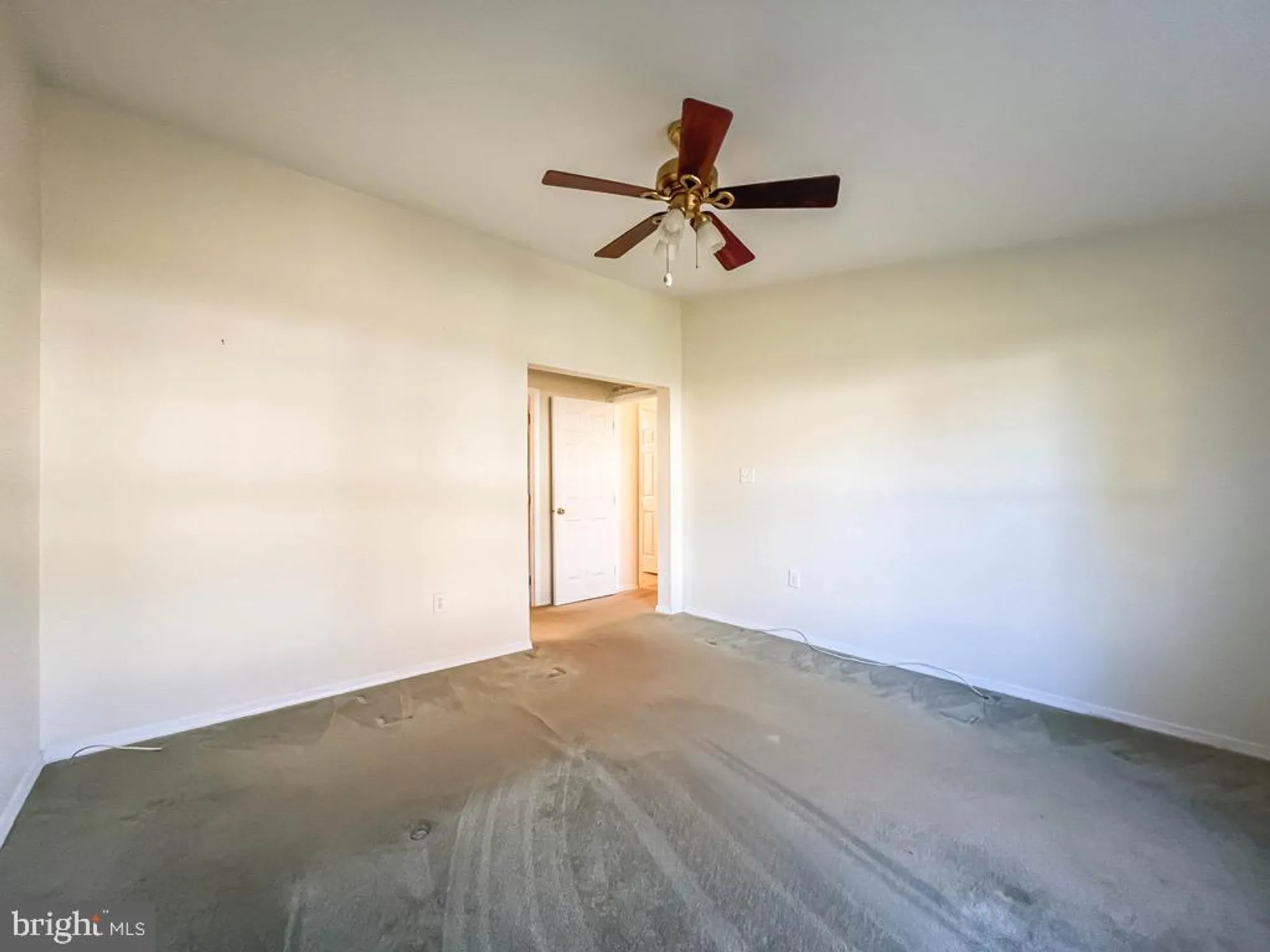 Property Slideshow image 34 of 41 | 529 honeysuckle ct, New Hope, PA, 18938