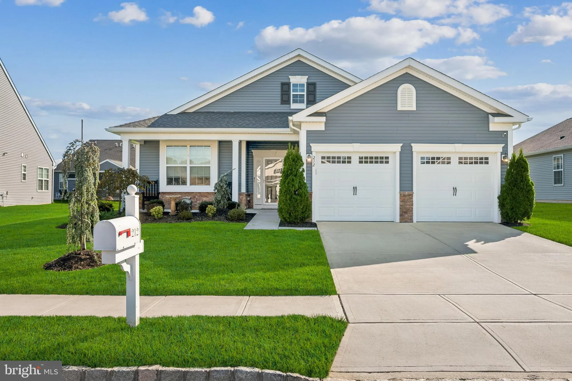 Property Slideshow image 1 of 25 | 212 montrose ln, Williamstown, NJ, 08094