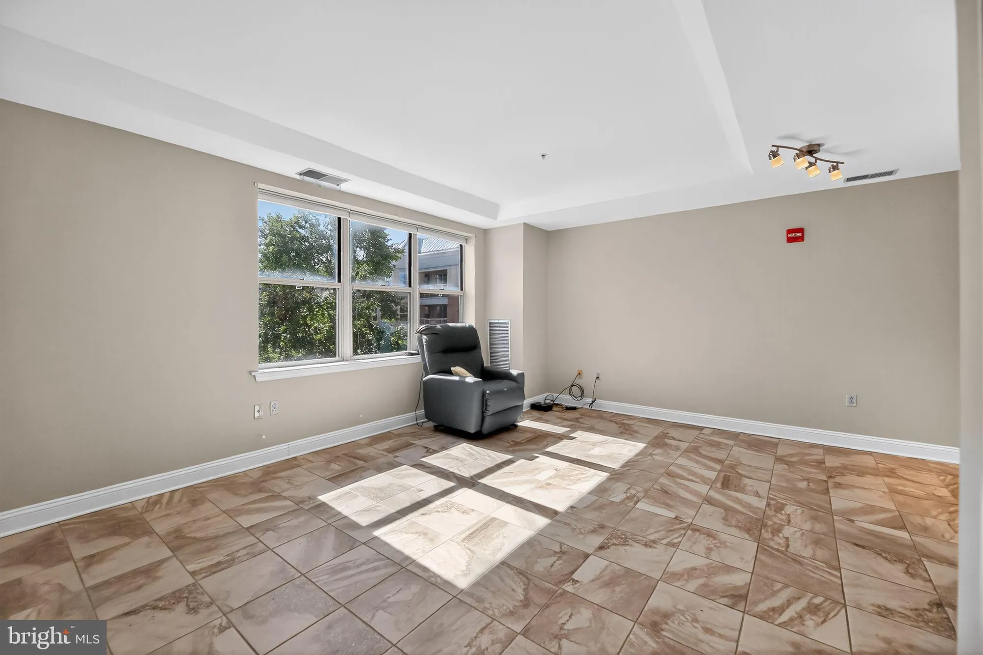Property Slideshow image 6 of 23 | 2304 windrow dr, Princeton, NJ, 08540