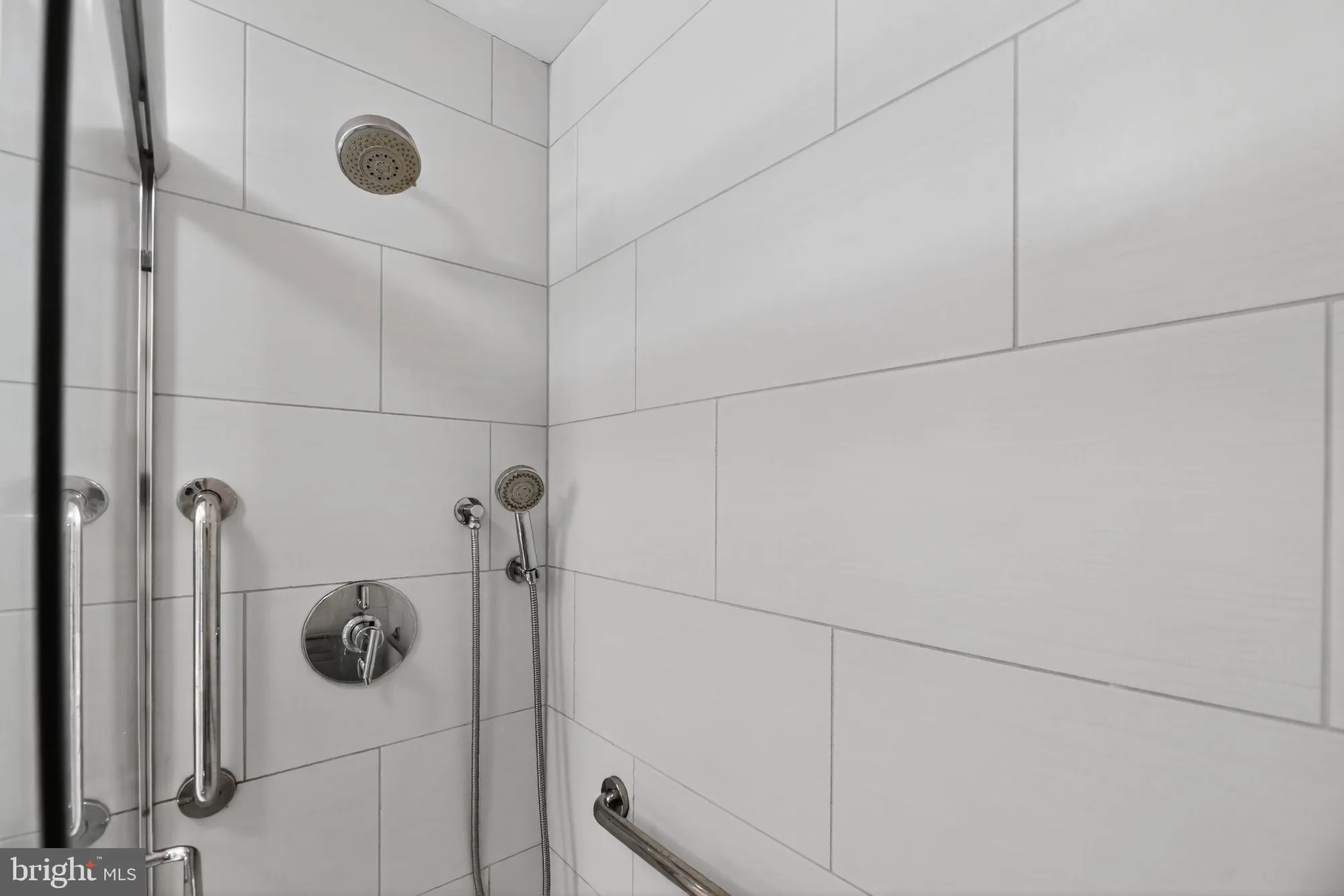 Property Slideshow image 14 of 23 | 2304 windrow dr, Princeton, NJ, 08540