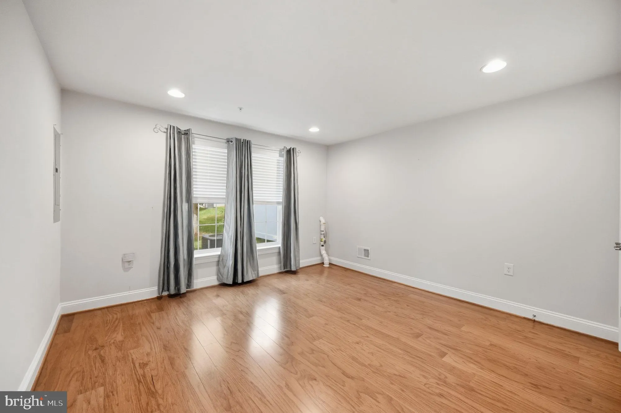 Property Slideshow image 30 of 42 | 121 ambrose ln, Fredericksburg, VA, 22406