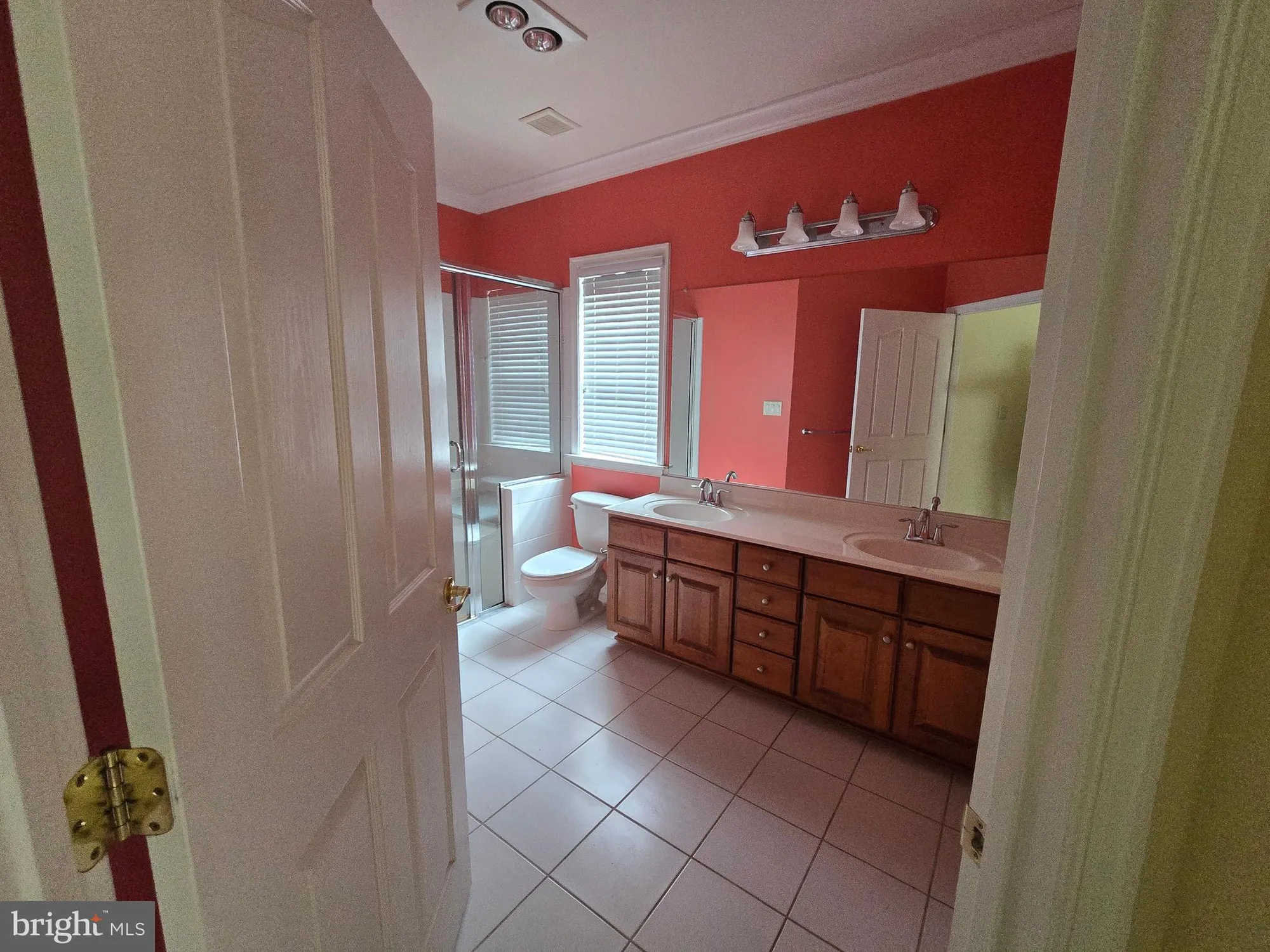 Property Slideshow image 39 of 44 | 8790 sage brush way 19, Columbia, MD, 21045