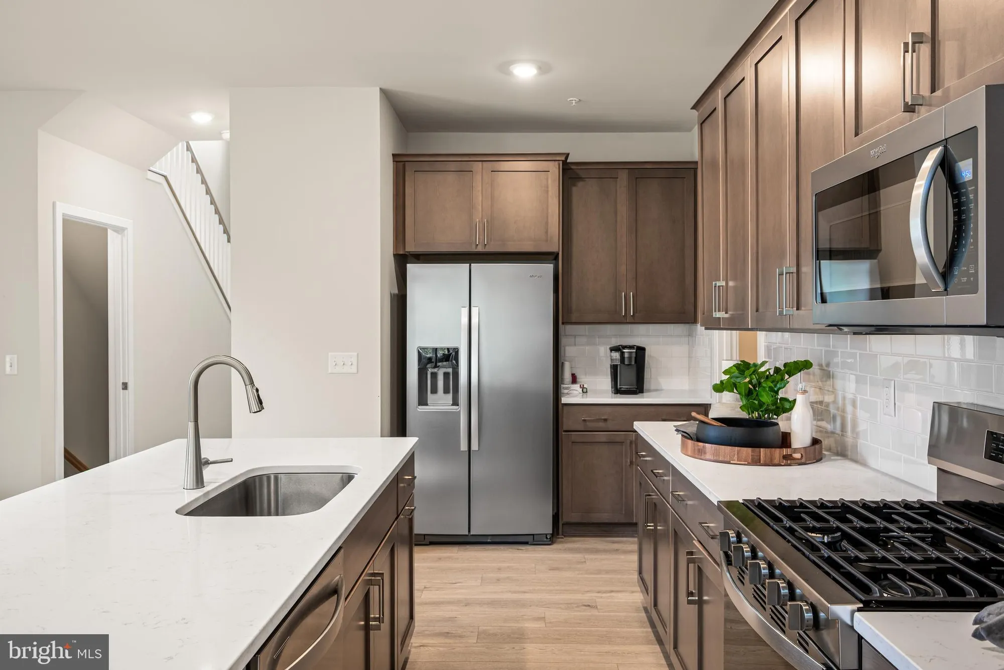 Property Slideshow image 15 of 48 | 548 arrowgrass ln, New Castle, DE, 19720