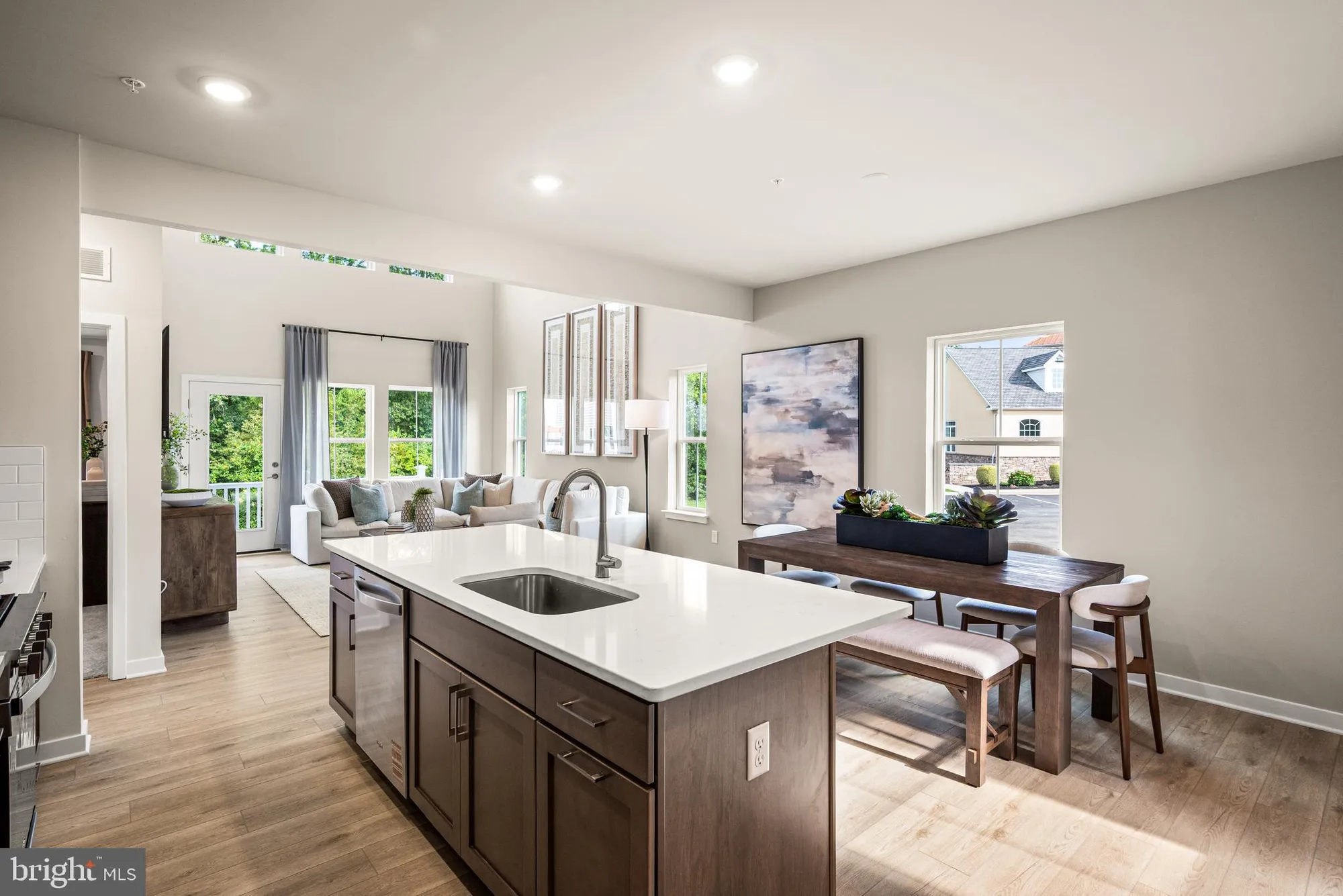 Property Slideshow image 16 of 48 | 548 arrowgrass ln, New Castle, DE, 19720