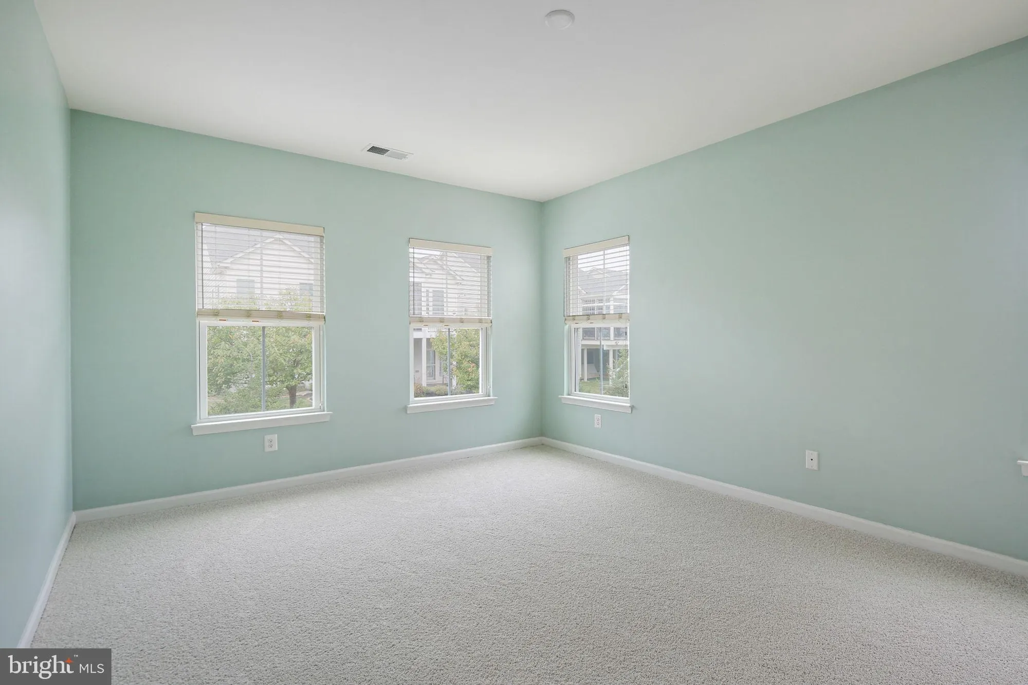 Property Slideshow image 21 of 37 | 2231 john gravel rd l, Marriottsville, MD, 21104