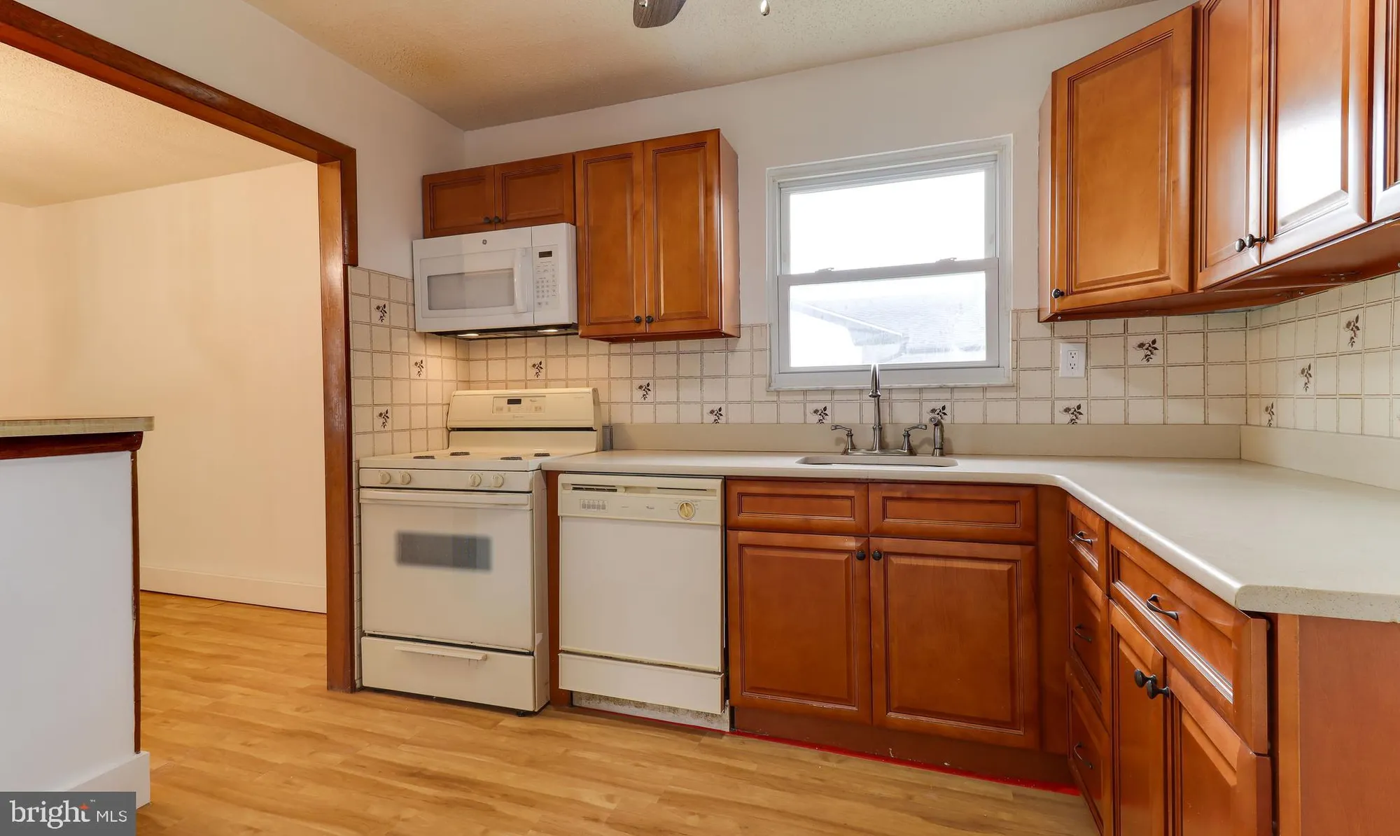 Property Slideshow image 11 of 28 | 1 whitecap way, Brick, NJ, 08723