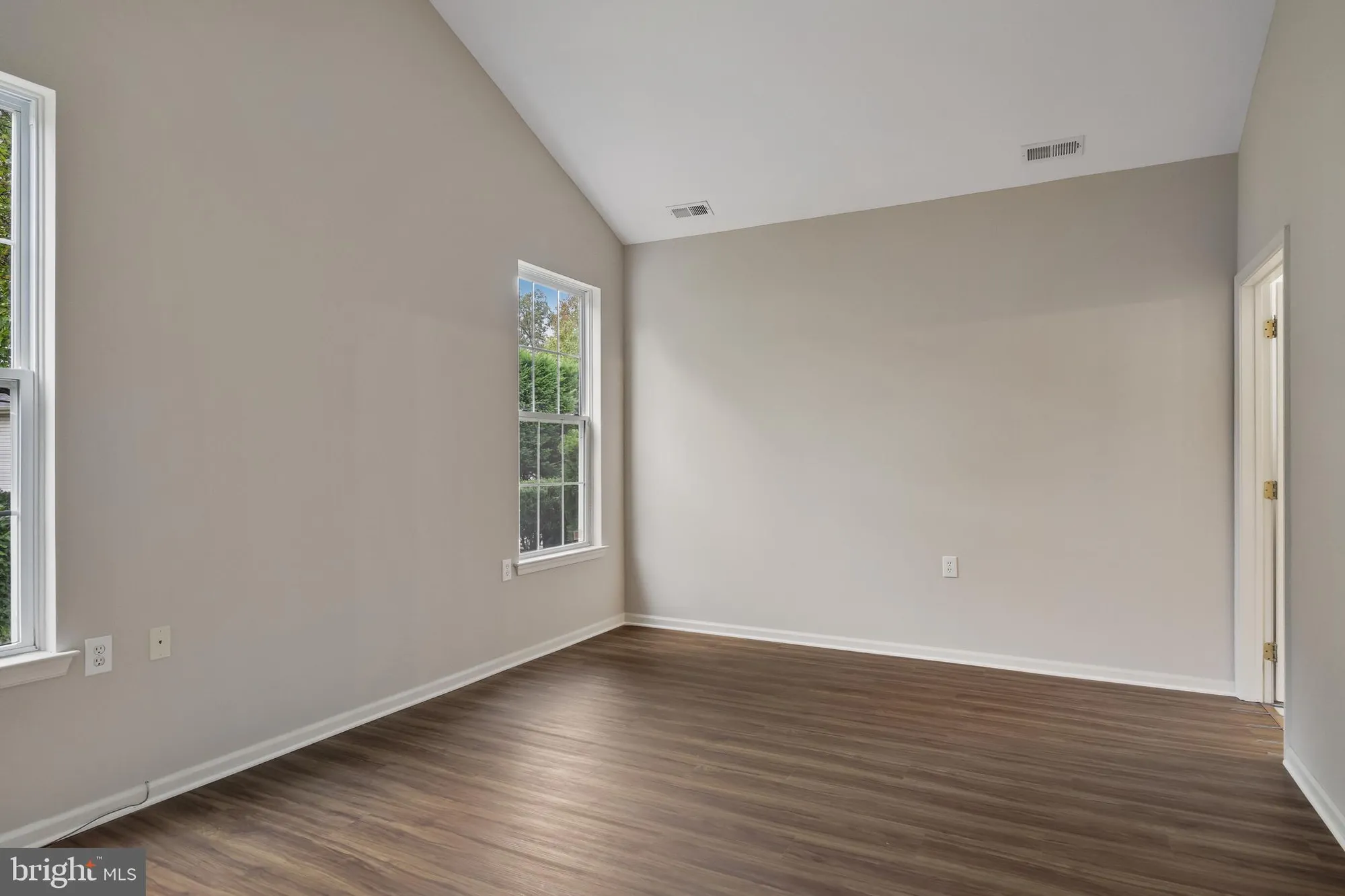 Property Slideshow image 18 of 49 | 120 merion way, Hainesport, NJ, 08036