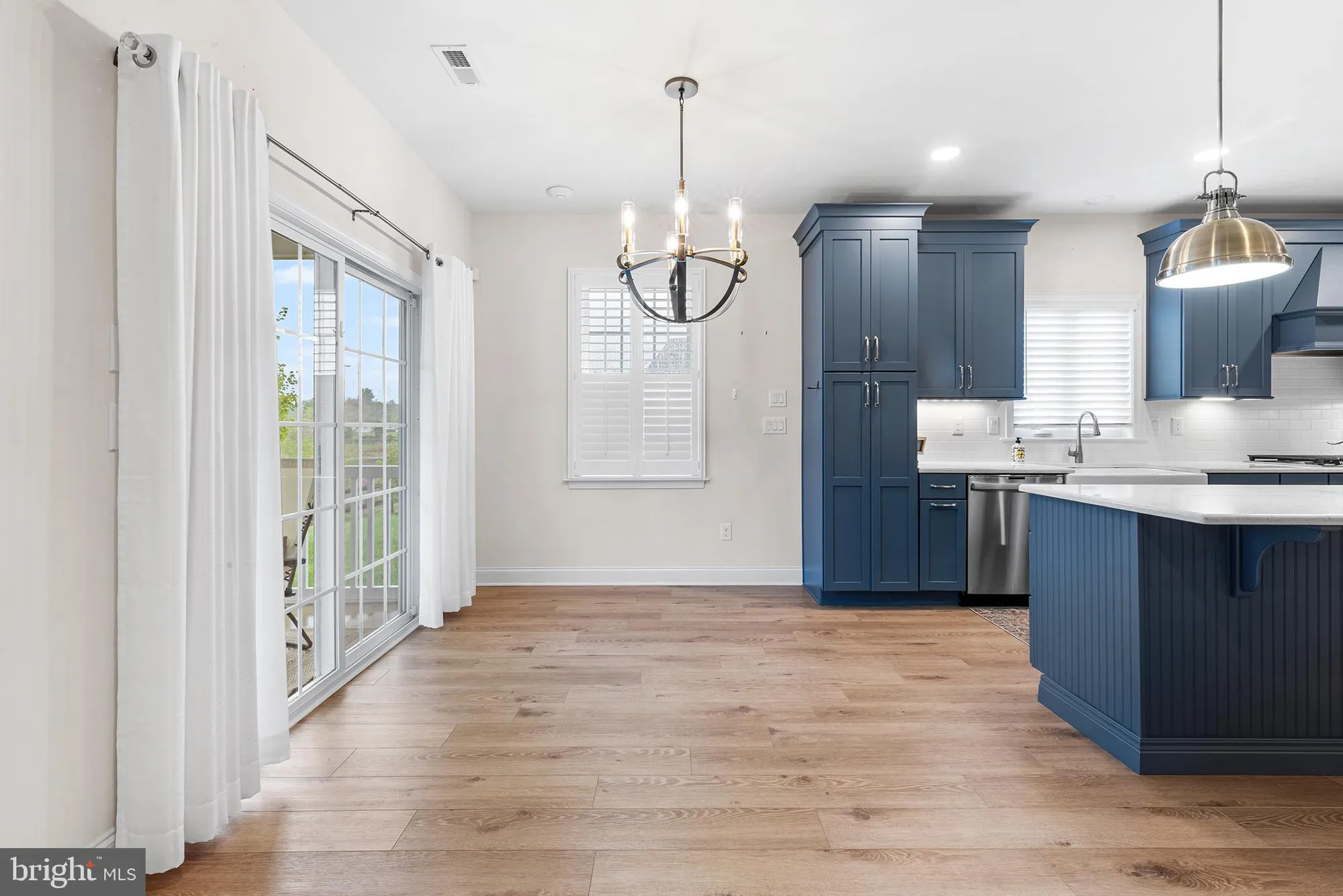 Property Slideshow image 14 of 41 | 116 american way, Downingtown, PA, 19335