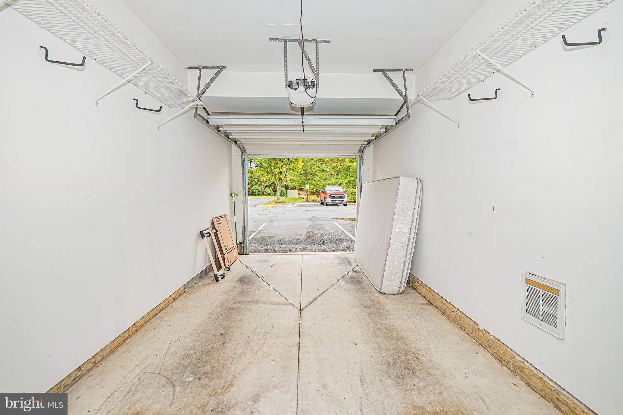 Property Slideshow image 26 of 29 | 1405 wigeon way unit 206, Gambrills, MD, 21054