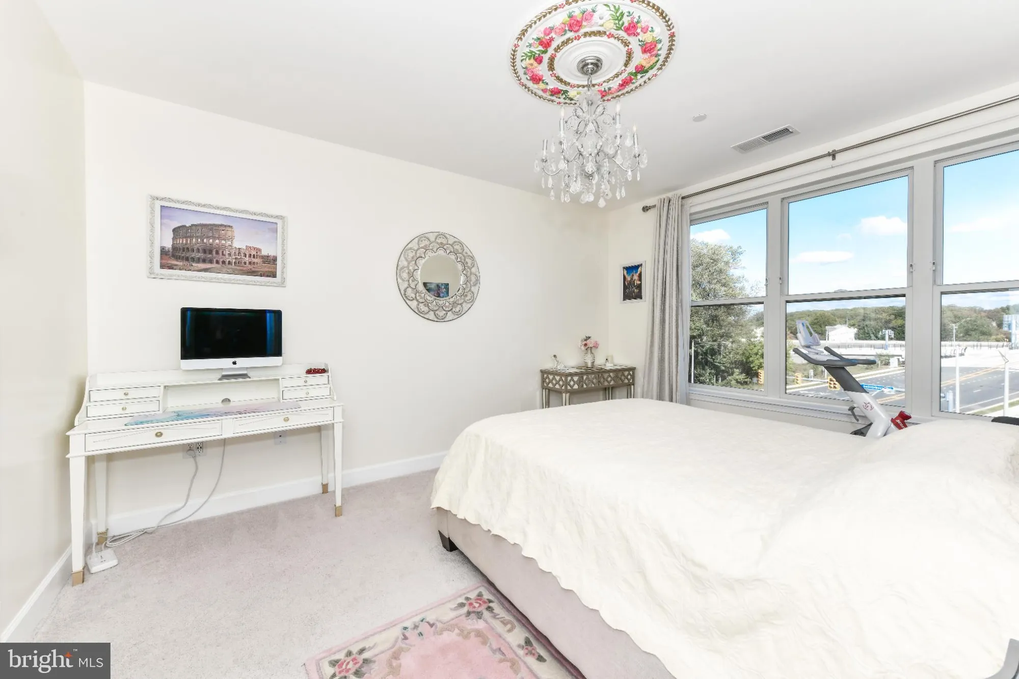 Property Slideshow image 23 of 44 | 2960 vaden dr # 2-406, Fairfax, VA, 22031