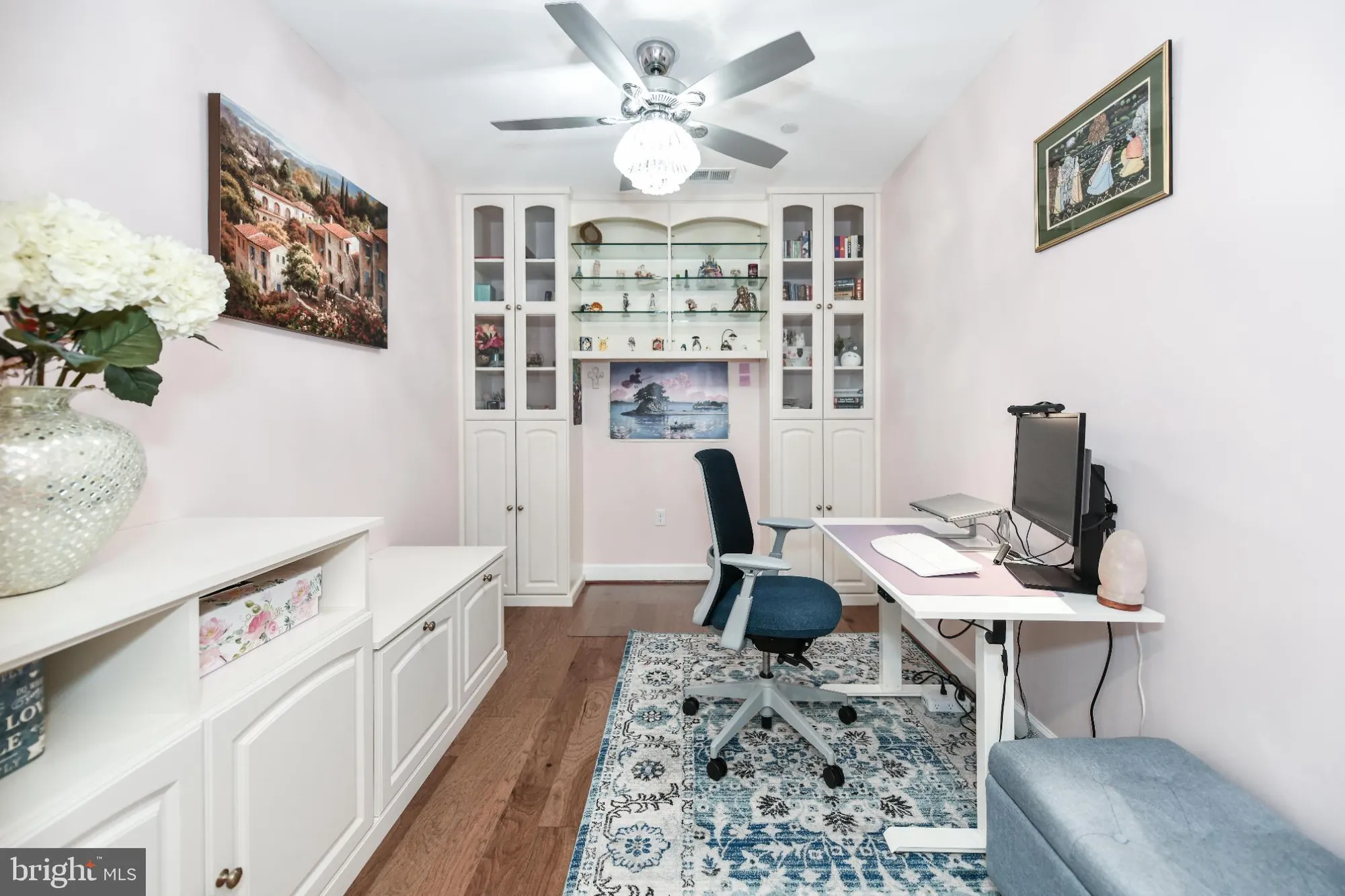 Property Slideshow image 27 of 44 | 2960 vaden dr # 2-406, Fairfax, VA, 22031