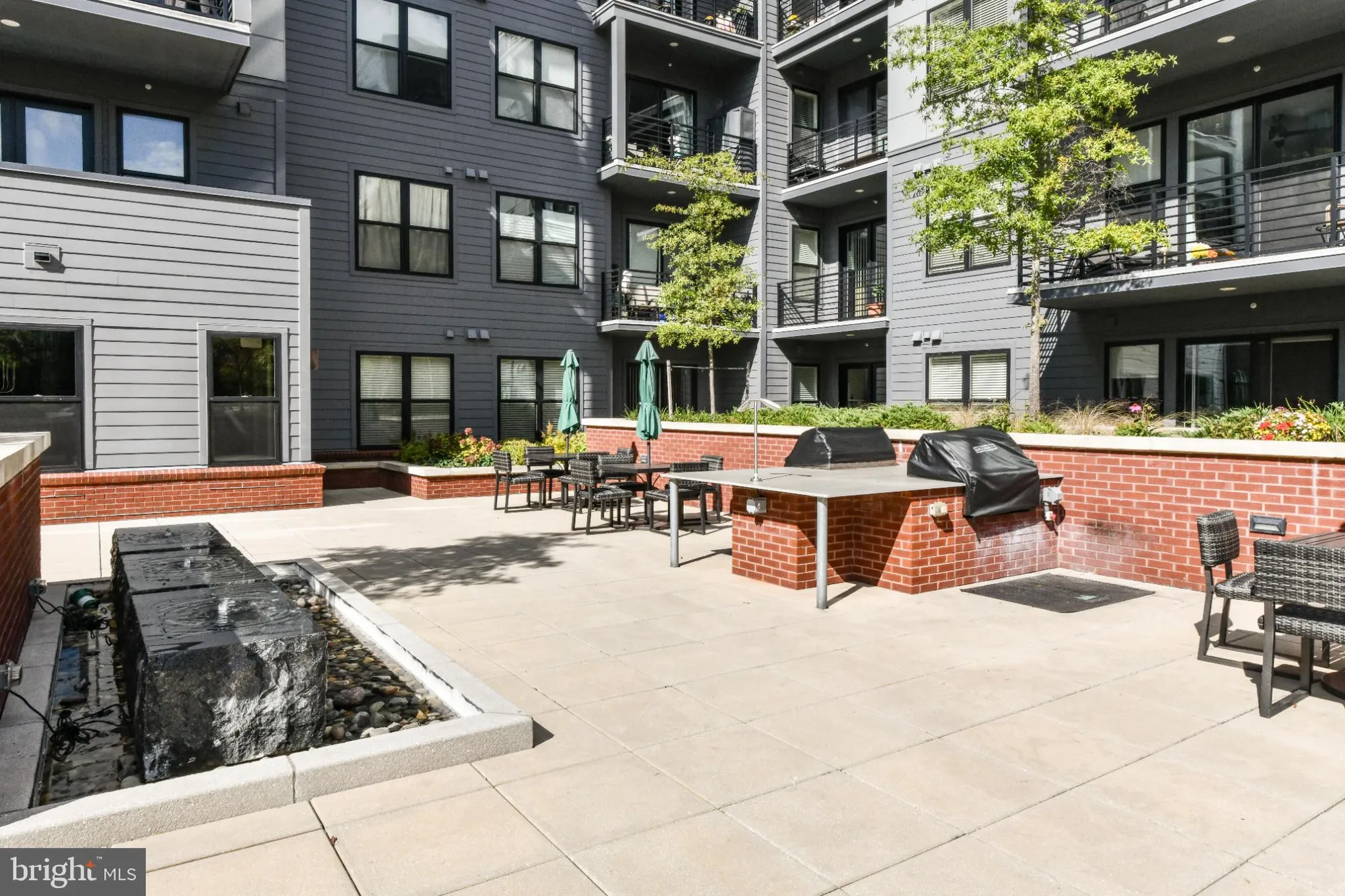 Property Slideshow image 42 of 44 | 2960 vaden dr # 2-406, Fairfax, VA, 22031