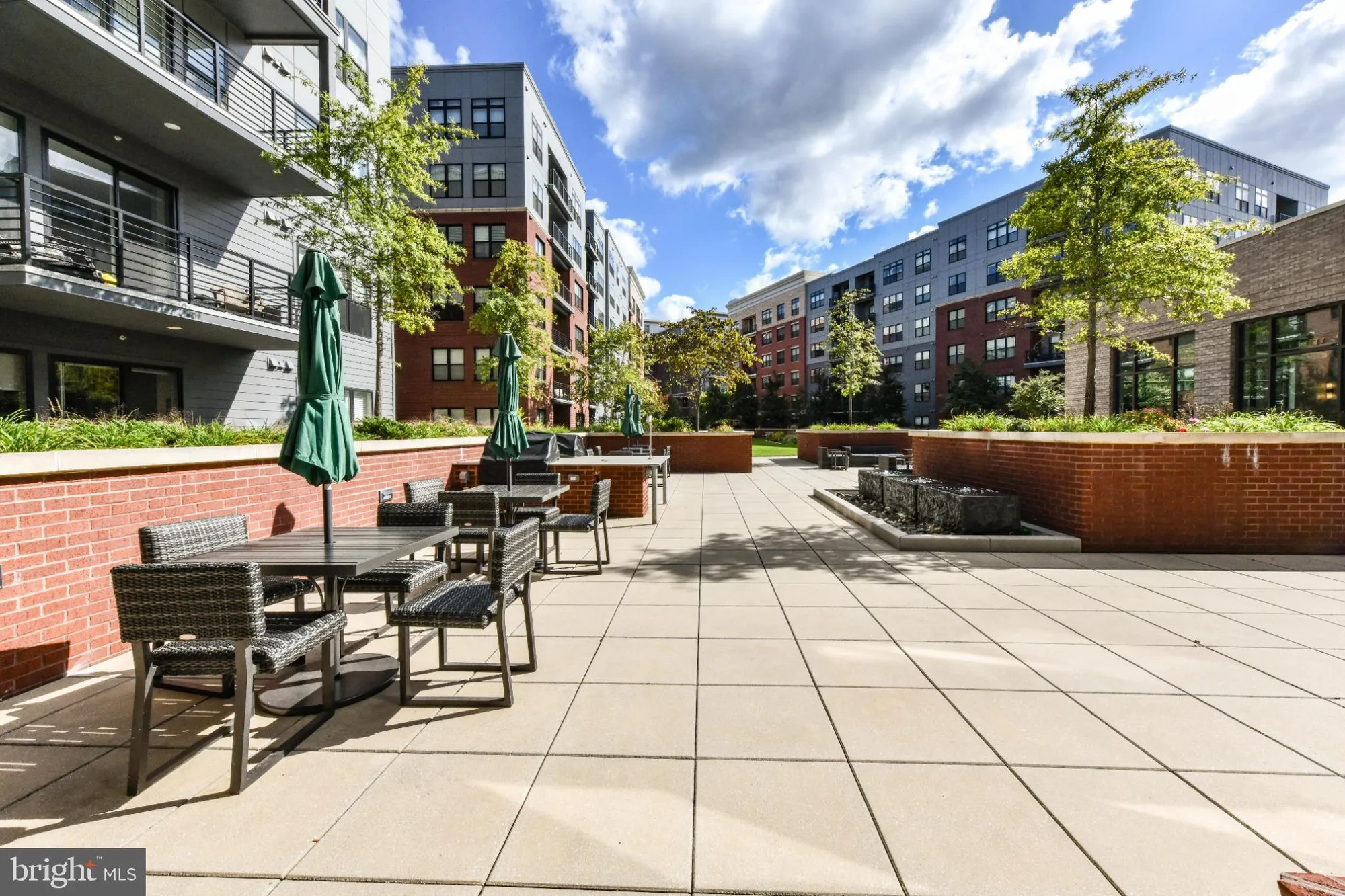 Property Slideshow image 38 of 44 | 2960 vaden dr # 2-406, Fairfax, VA, 22031