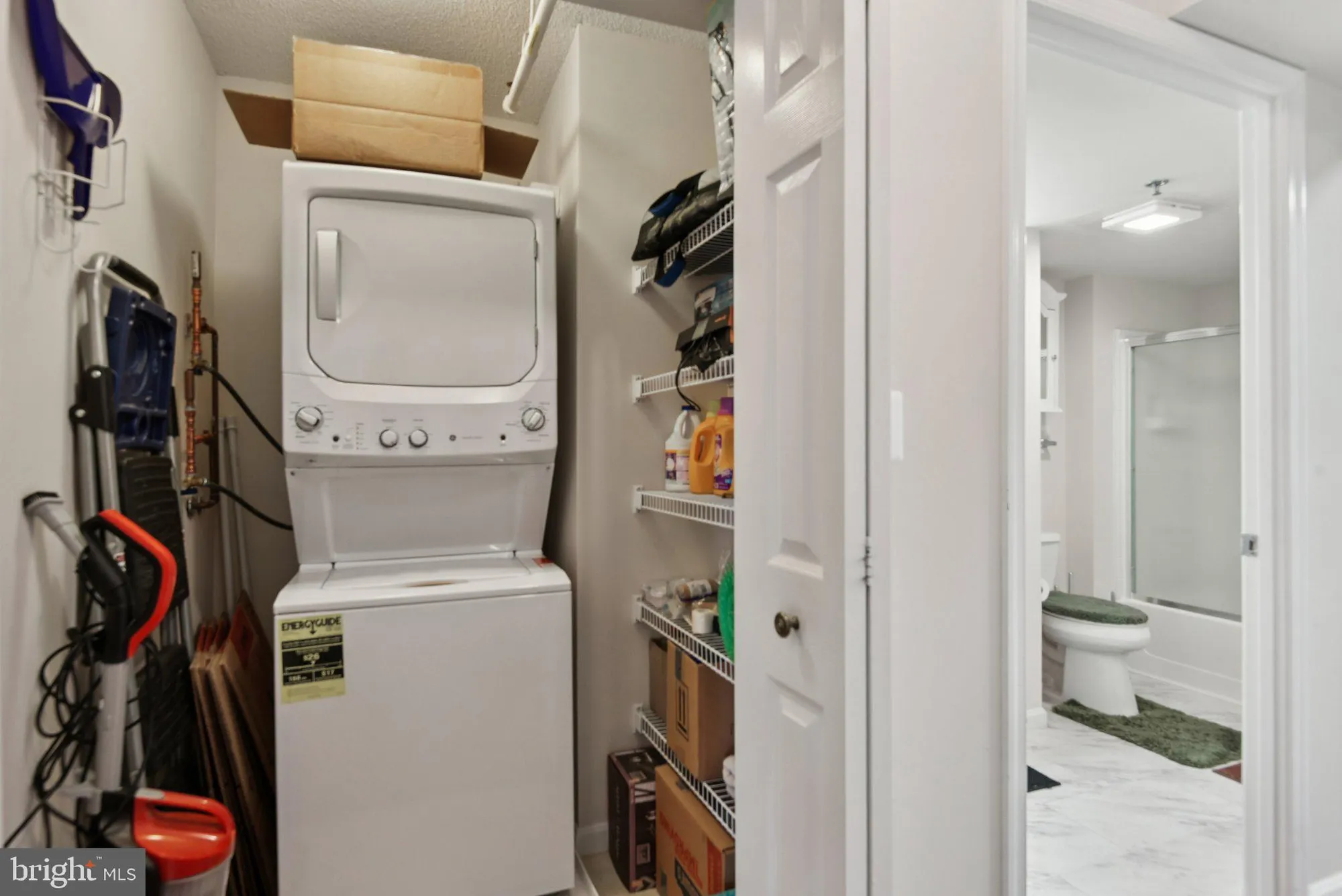 Property Slideshow image 32 of 38 | 19385 cypress ridge ter 815, Leesburg, VA, 20176