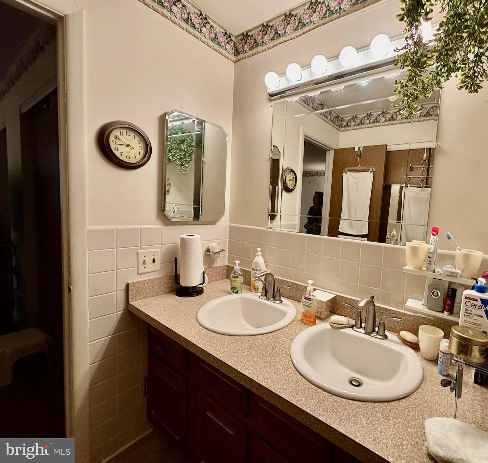 Property Slideshow image 14 of 26 | 5 bayberry la a a, Whiting, NJ, 08759