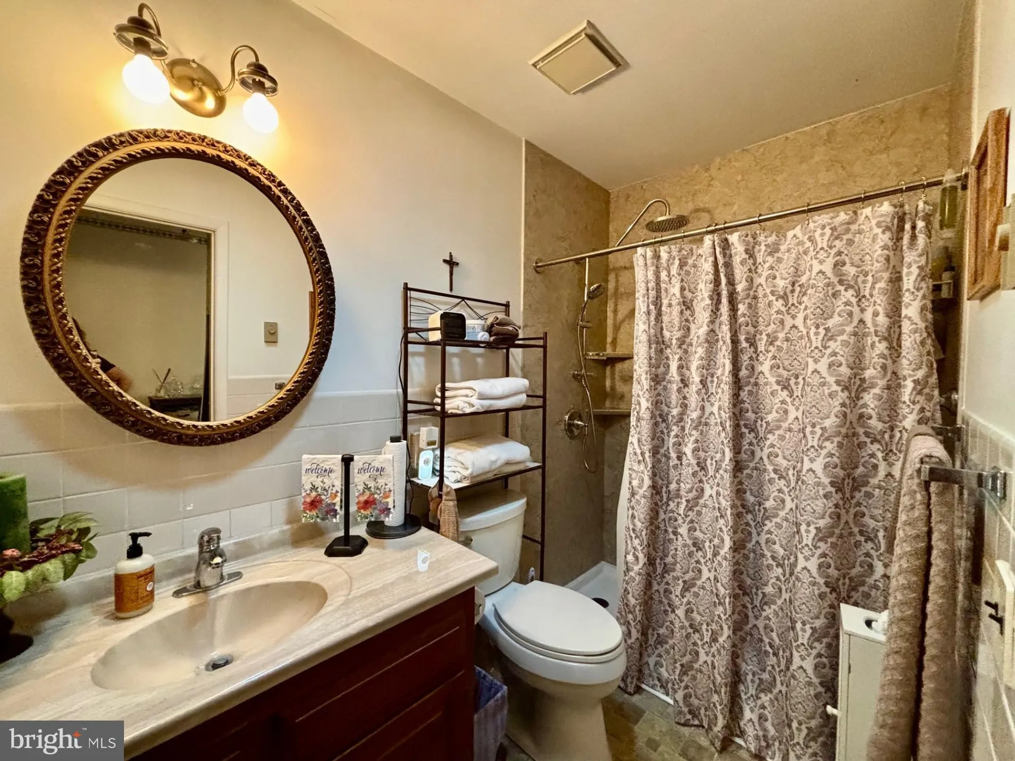 Property Slideshow image 18 of 26 | 5 bayberry la a a, Whiting, NJ, 08759