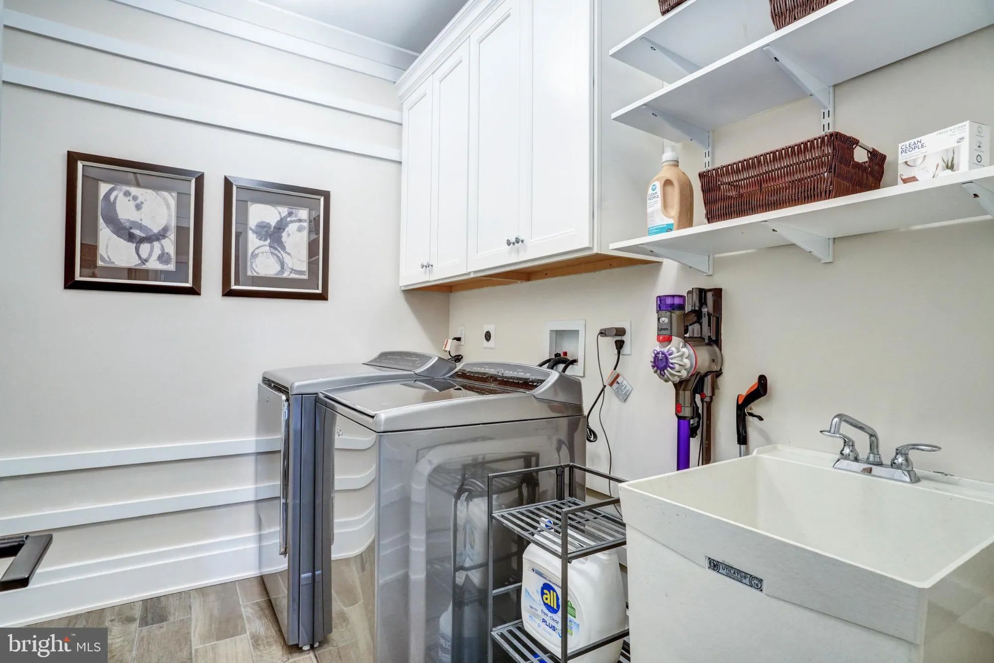 Property Slideshow image 9 of 69 | 332 joshua tree dr, Collegeville, PA, 19426