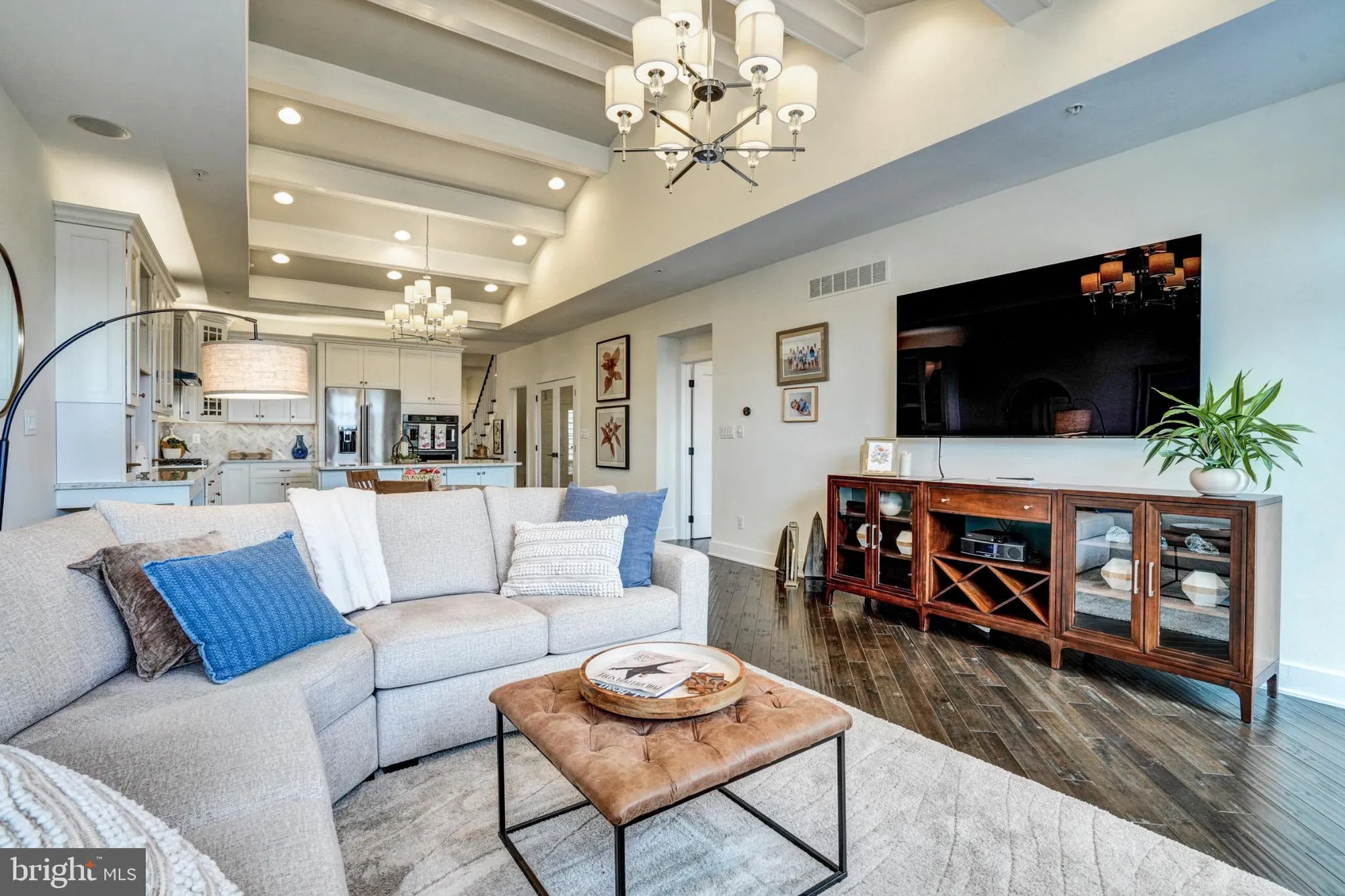 Property Slideshow image 20 of 69 | 332 joshua tree dr, Collegeville, PA, 19426