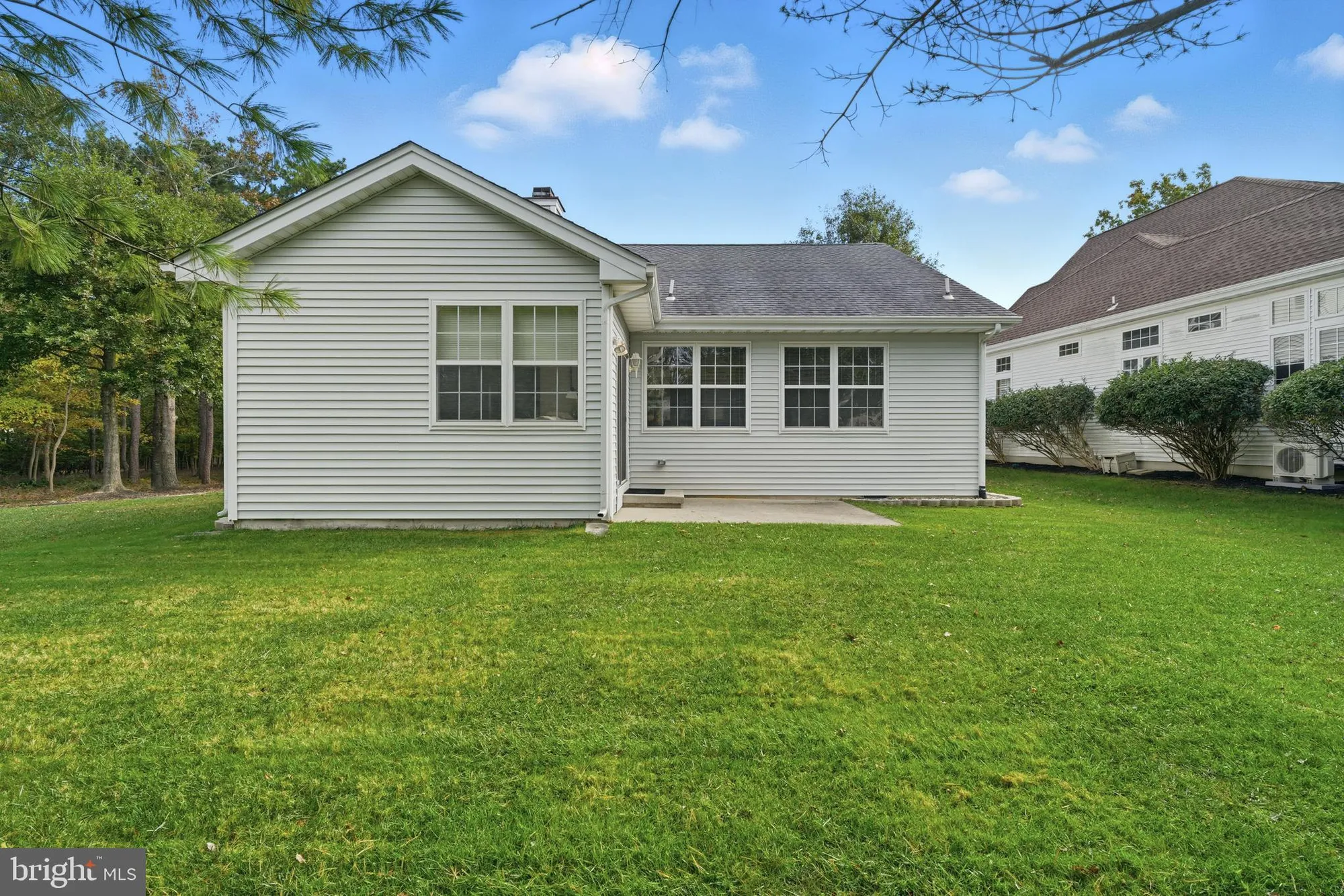 Property Slideshow image 6 of 59 | 7 river bend ct, Barnegat, NJ, 08005