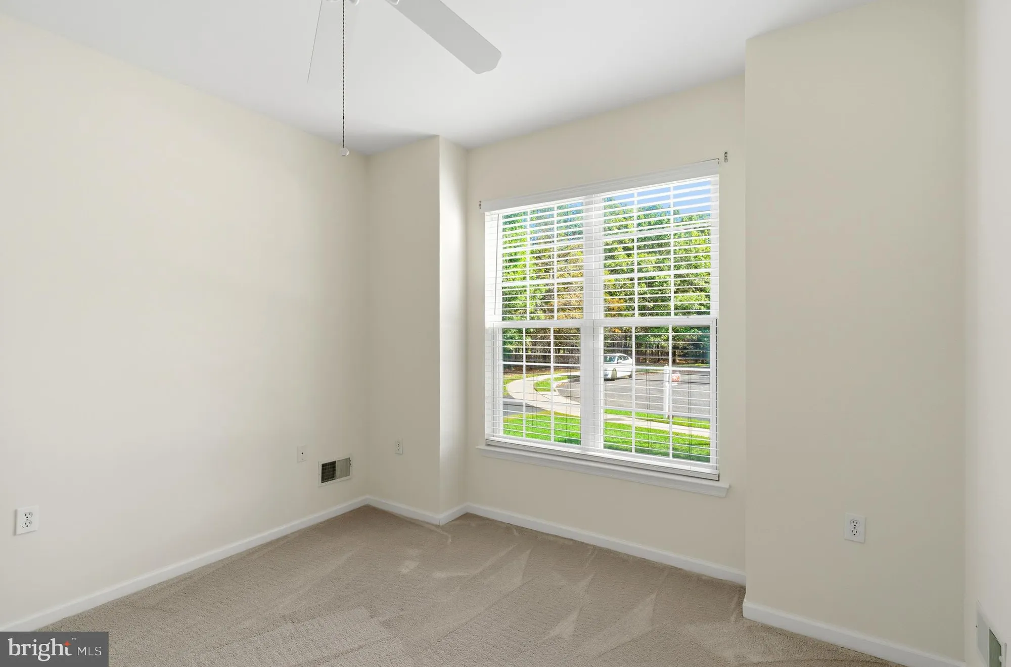 Property Slideshow image 30 of 59 | 7 river bend ct, Barnegat, NJ, 08005