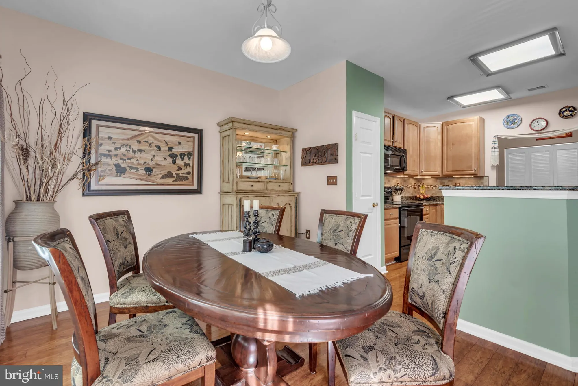 Property Slideshow image 15 of 41 | 2605 clarion ct apt 303, Odenton, MD, 21113