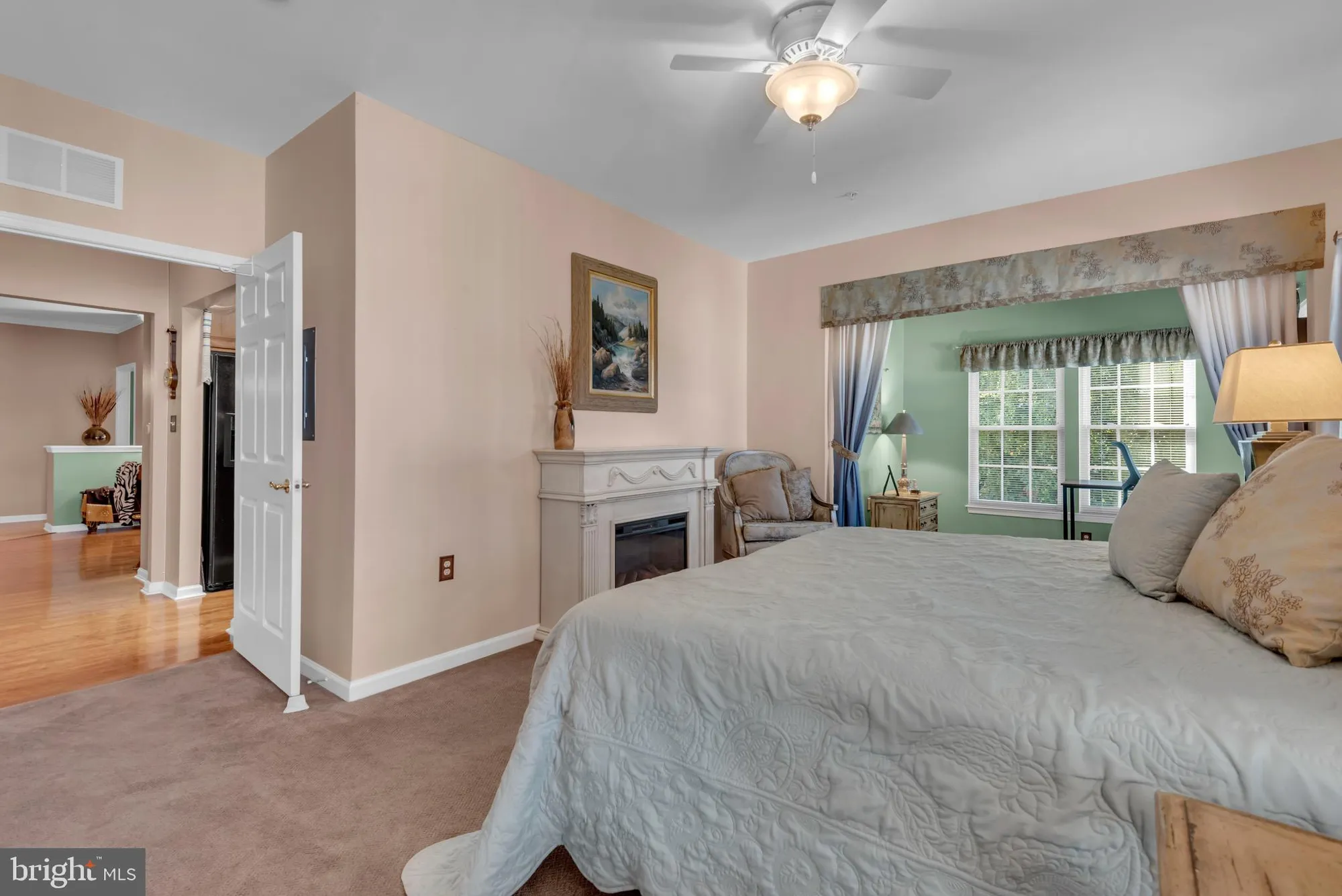 Property Slideshow image 23 of 41 | 2605 clarion ct apt 303, Odenton, MD, 21113