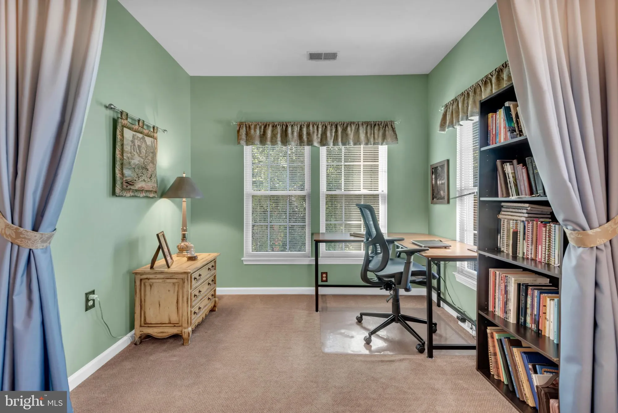 Property Slideshow image 26 of 41 | 2605 clarion ct apt 303, Odenton, MD, 21113