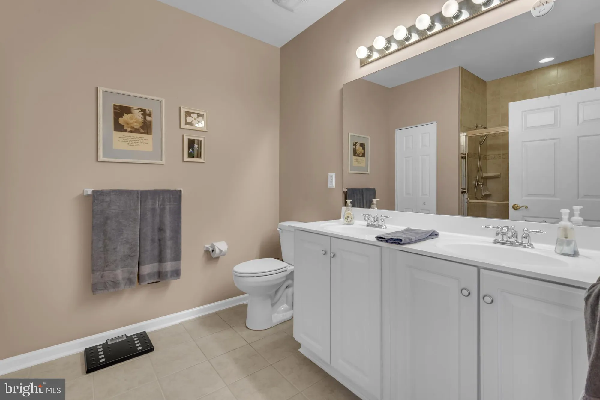 Property Slideshow image 28 of 41 | 2605 clarion ct apt 303, Odenton, MD, 21113