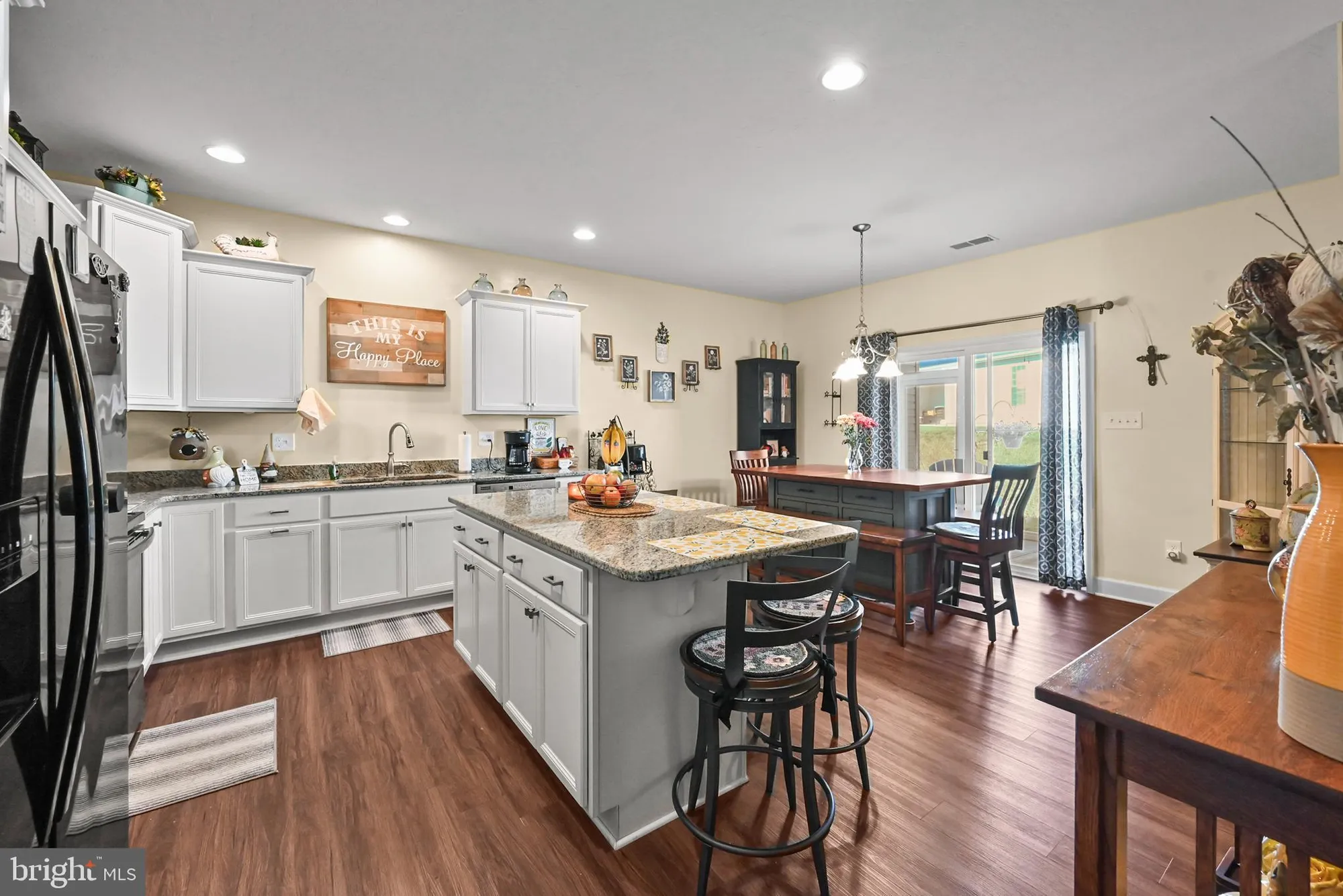 Property Slideshow image 22 of 36 | 679 cypress dr # 76, Hanover, PA, 17331