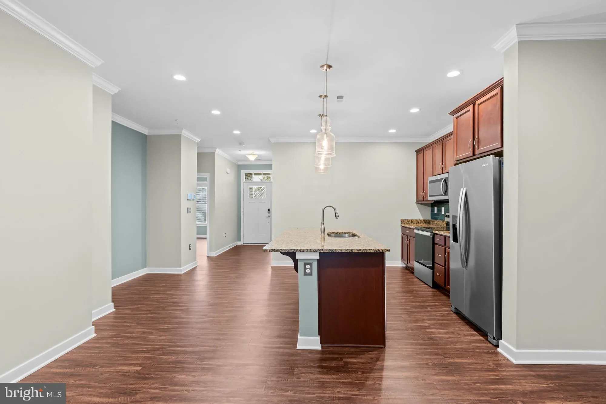 Property Slideshow image 8 of 28 | 6 gramby ct, La Plata, MD, 20646