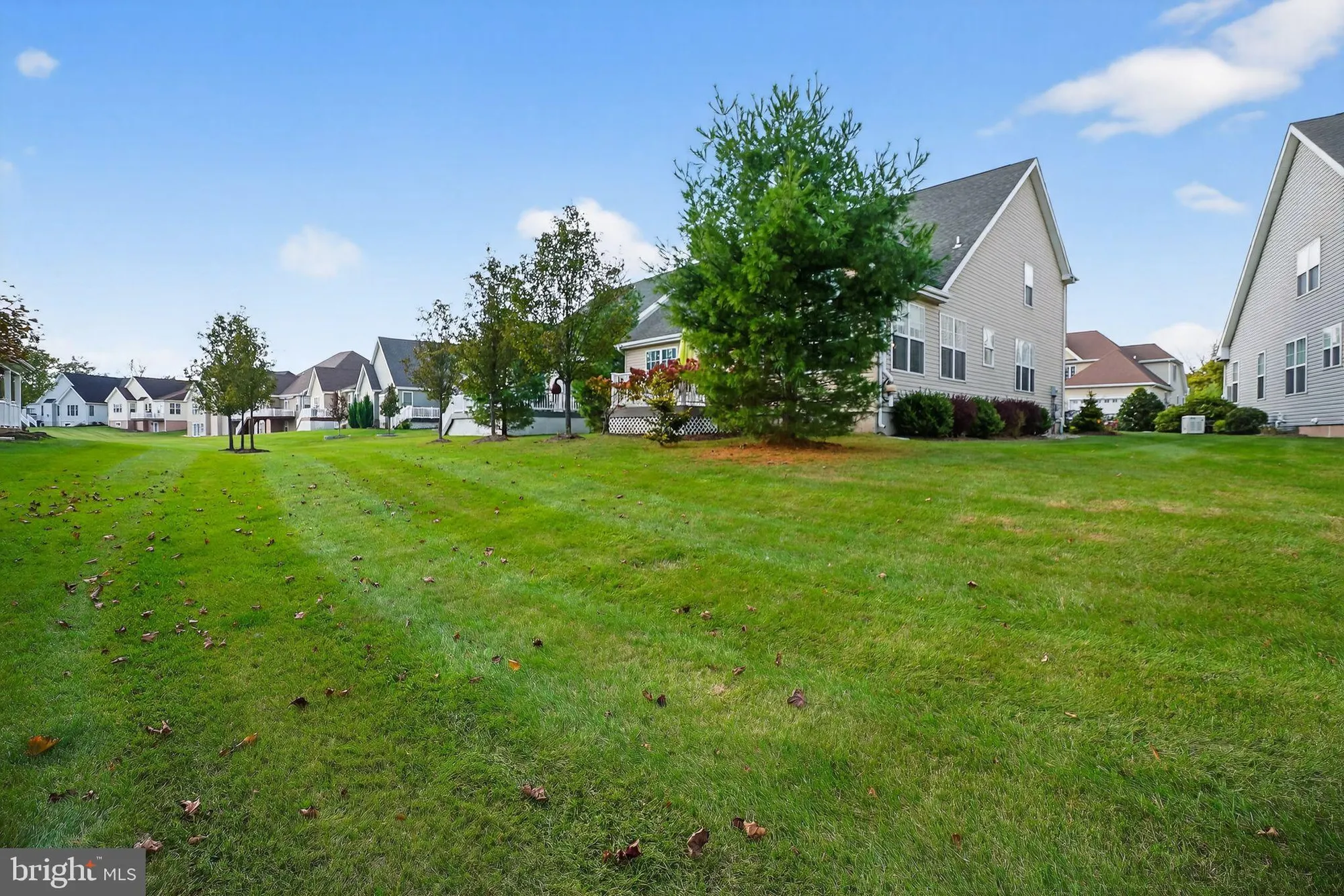 Property Slideshow image 26 of 28 | 1351 creekside ln, Quakertown, PA, 18951