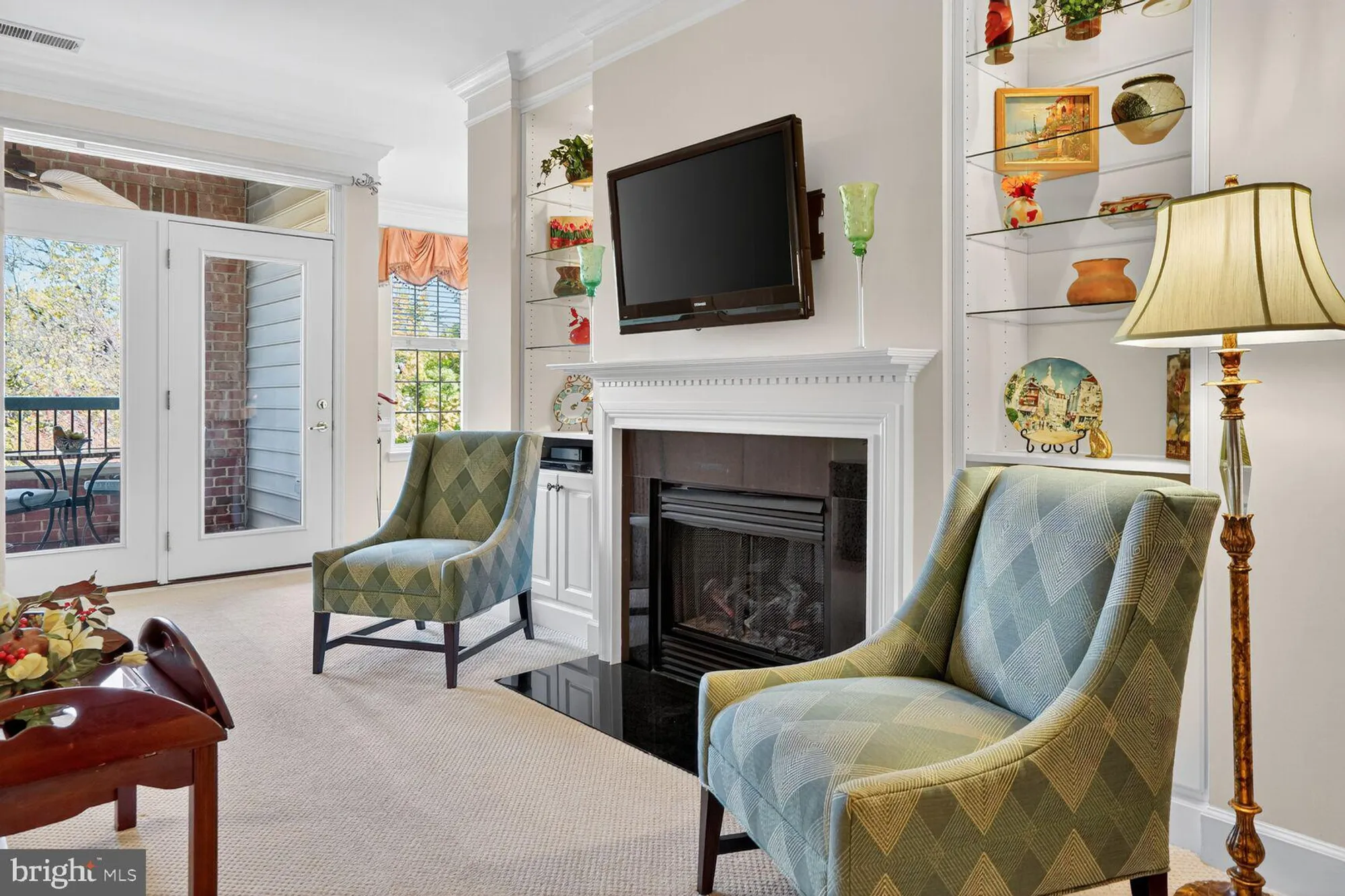 Property Slideshow image 11 of 40 | 7065 heritage hunt dr 203, Gainesville, VA, 20155