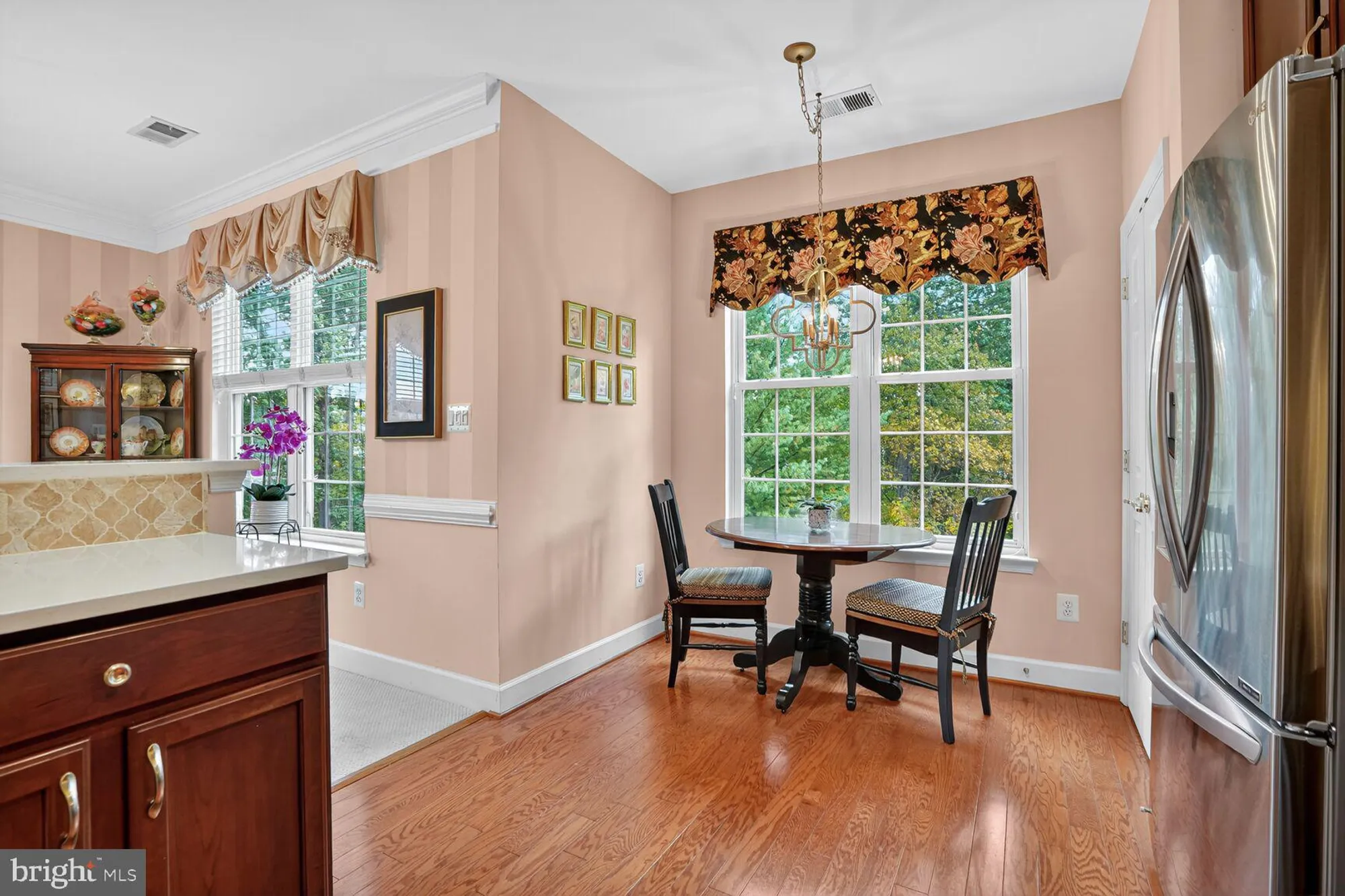 Property Slideshow image 17 of 40 | 7065 heritage hunt dr 203, Gainesville, VA, 20155