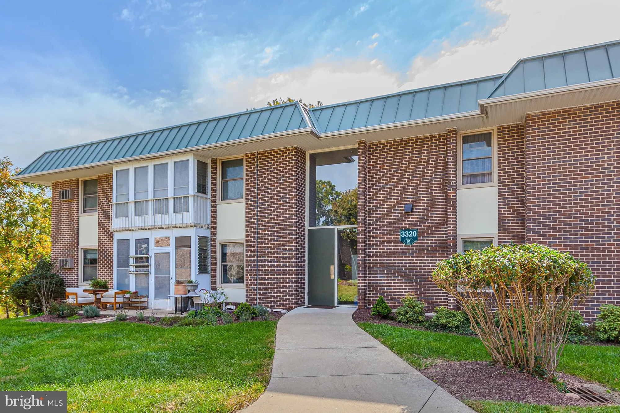 Property Slideshow image 3 of 22 | 3320 chiswick ct 61-2b, Silver Spring, MD, 20906