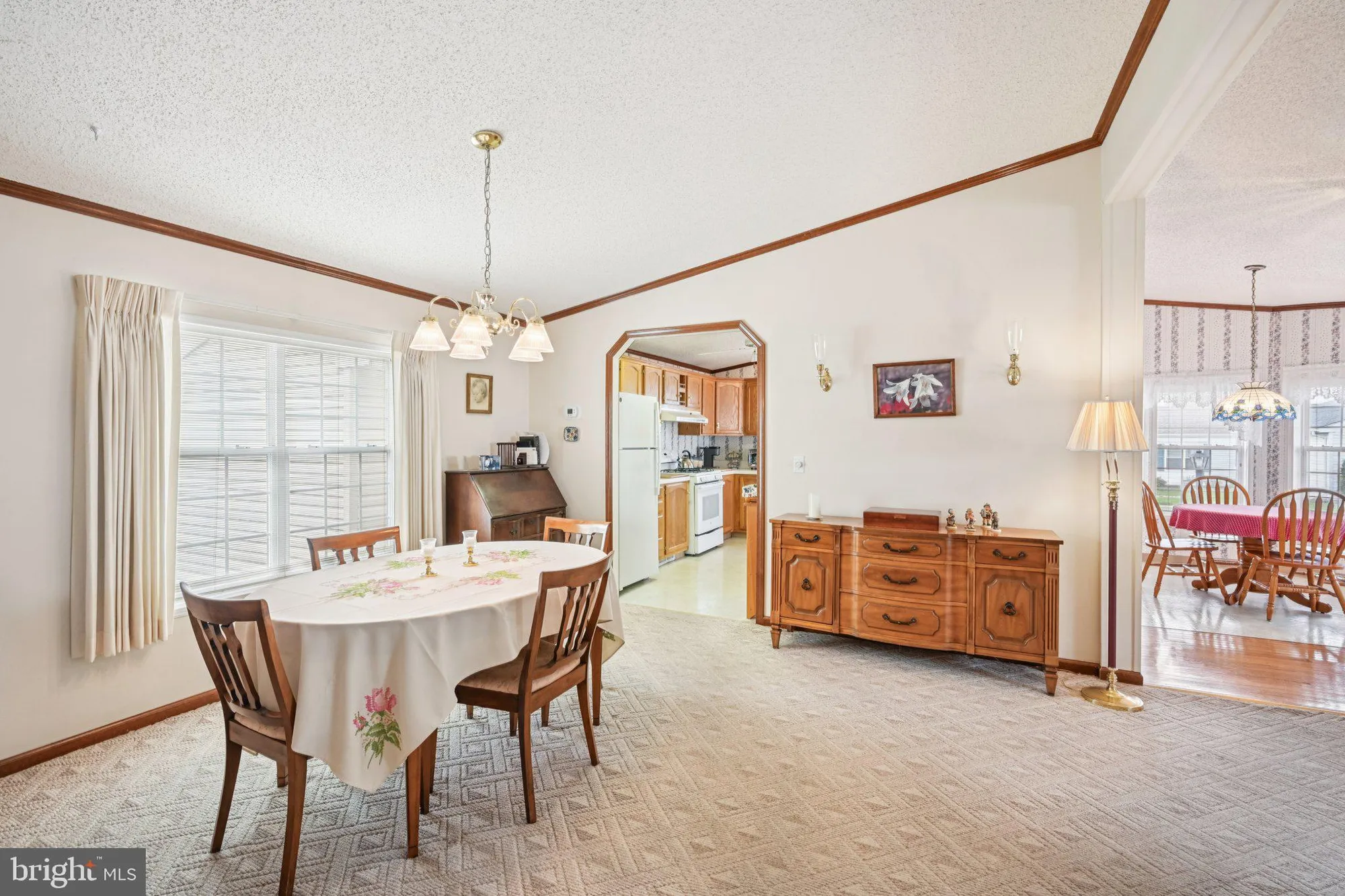 Property Slideshow image 14 of 64 | 1099 jfk dr, North Wales, PA, 19454
