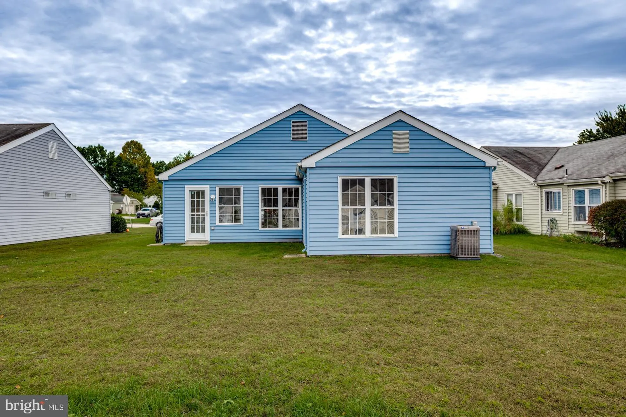 Property Slideshow image 33 of 47 | 248 huntington dr, Southampton, NJ, 08088