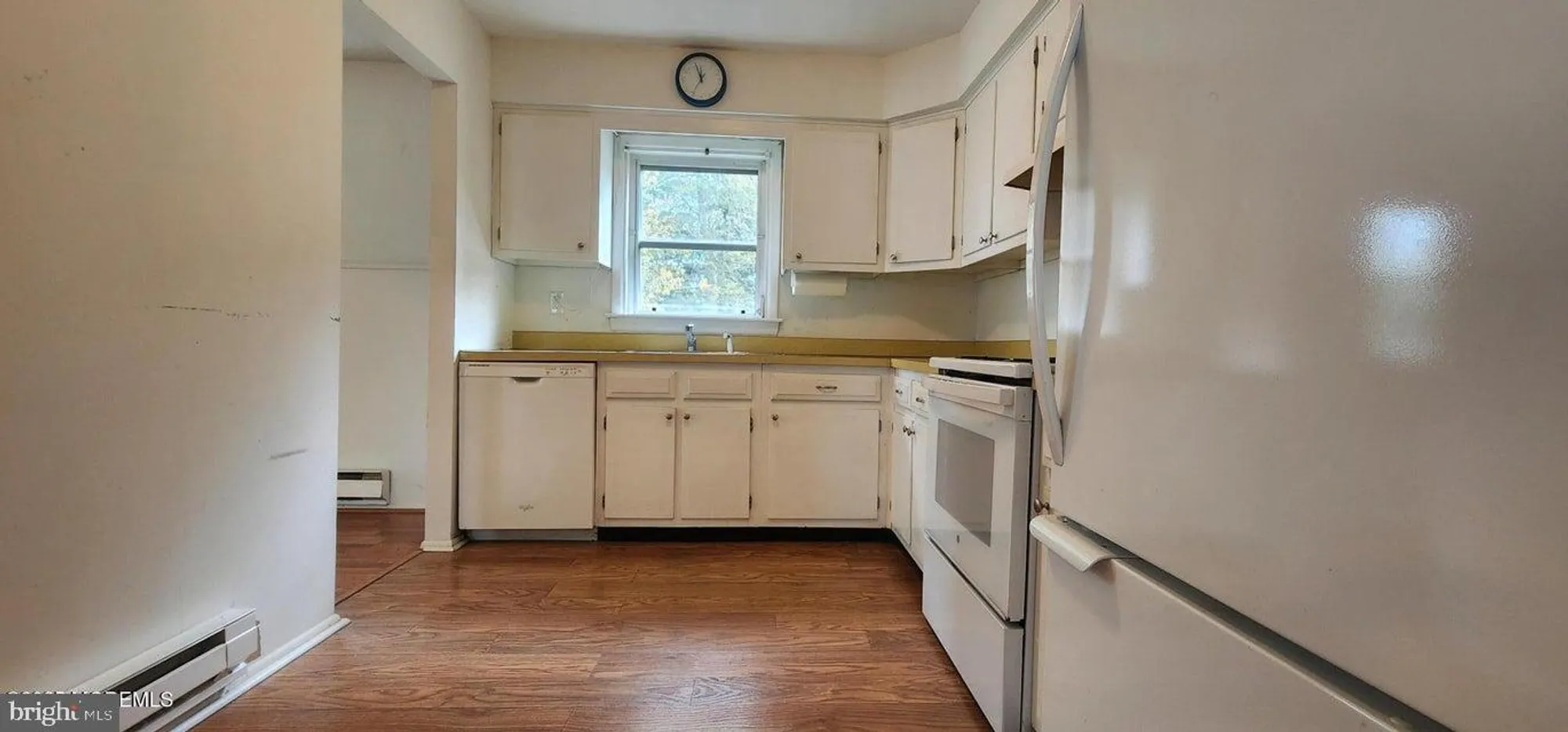 Property Slideshow image 10 of 15 | 77 brakenbury dr, Toms River, NJ, 08757