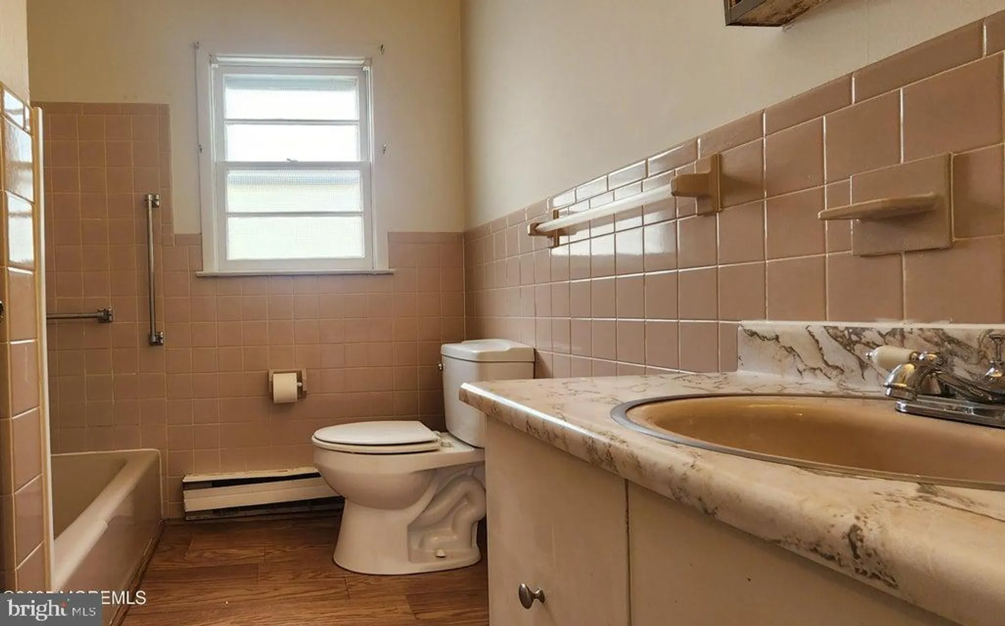 Property Slideshow image 13 of 15 | 77 brakenbury dr, Toms River, NJ, 08757
