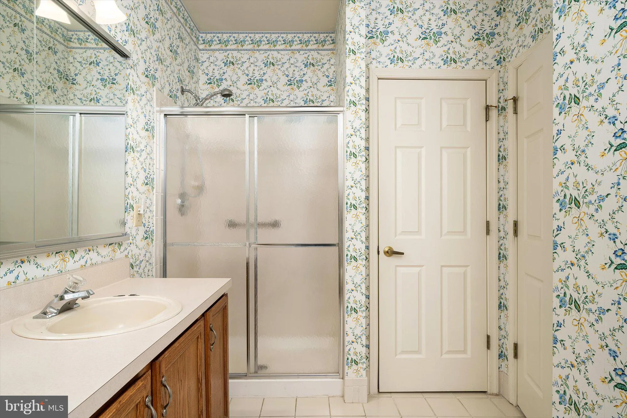 Property Slideshow image 23 of 30 | 11 covered bridge cir, Columbus, NJ, 08022