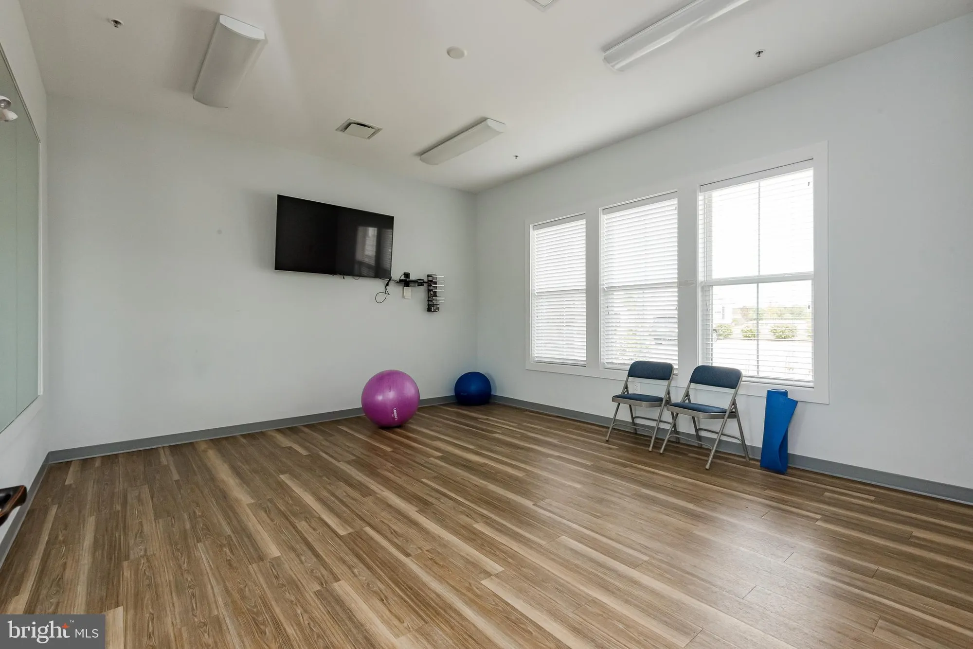 Property Slideshow image 71 of 81 | 736 moorings cir 35, Stevensville, MD, 21666