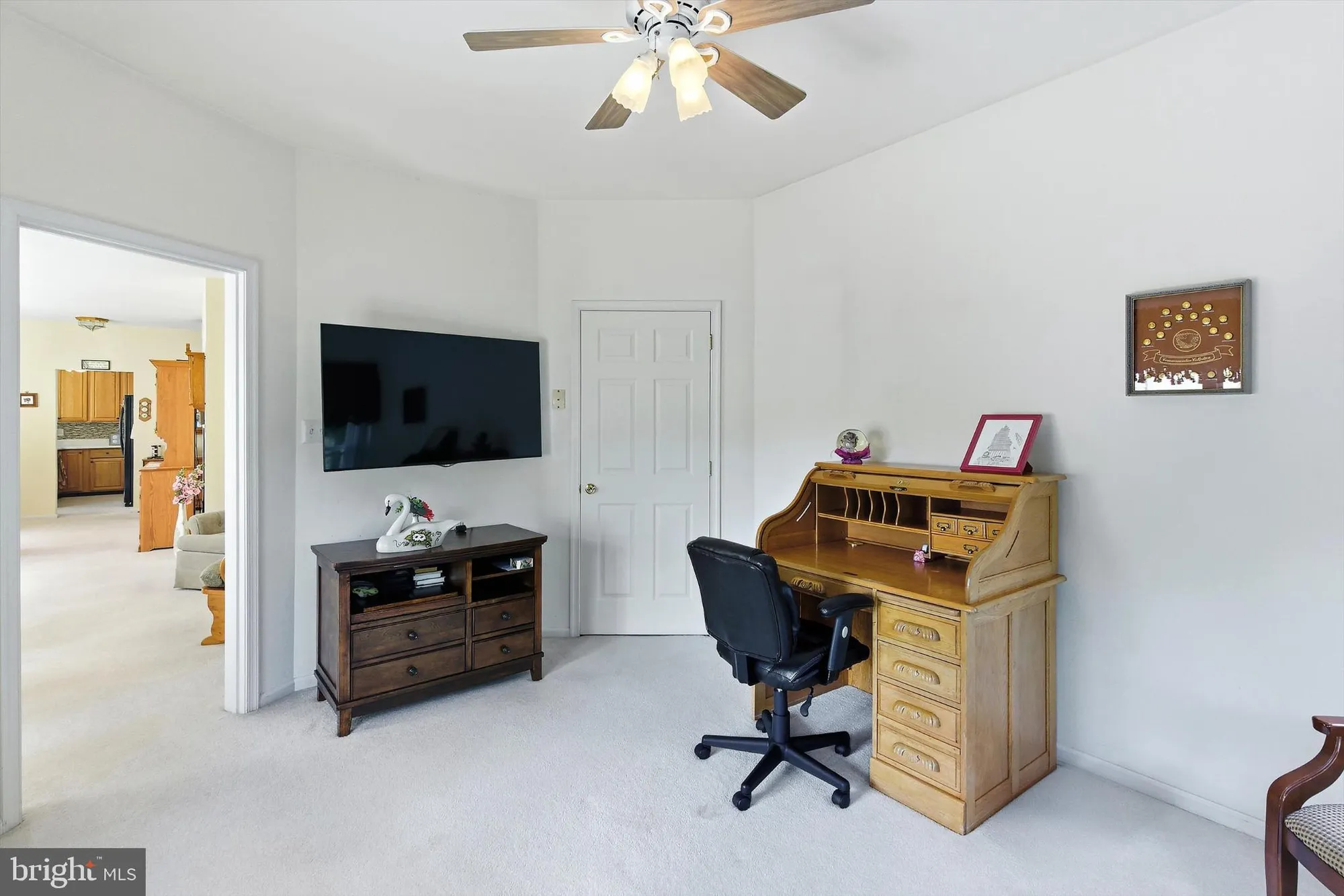 Property Slideshow image 11 of 36 | 53 lookout dr, Manahawkin, NJ, 08050