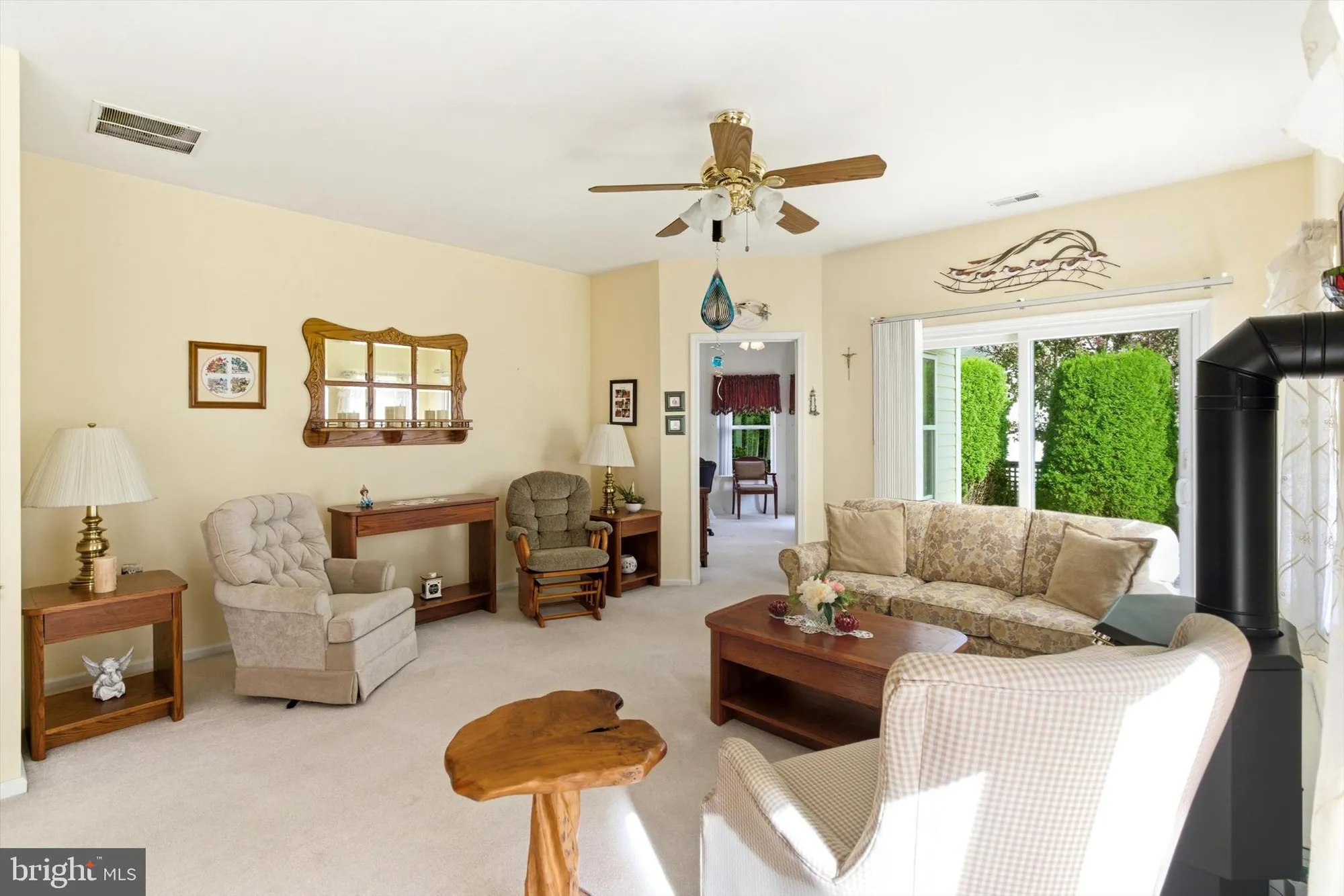 Property Slideshow image 10 of 36 | 53 lookout dr, Manahawkin, NJ, 08050