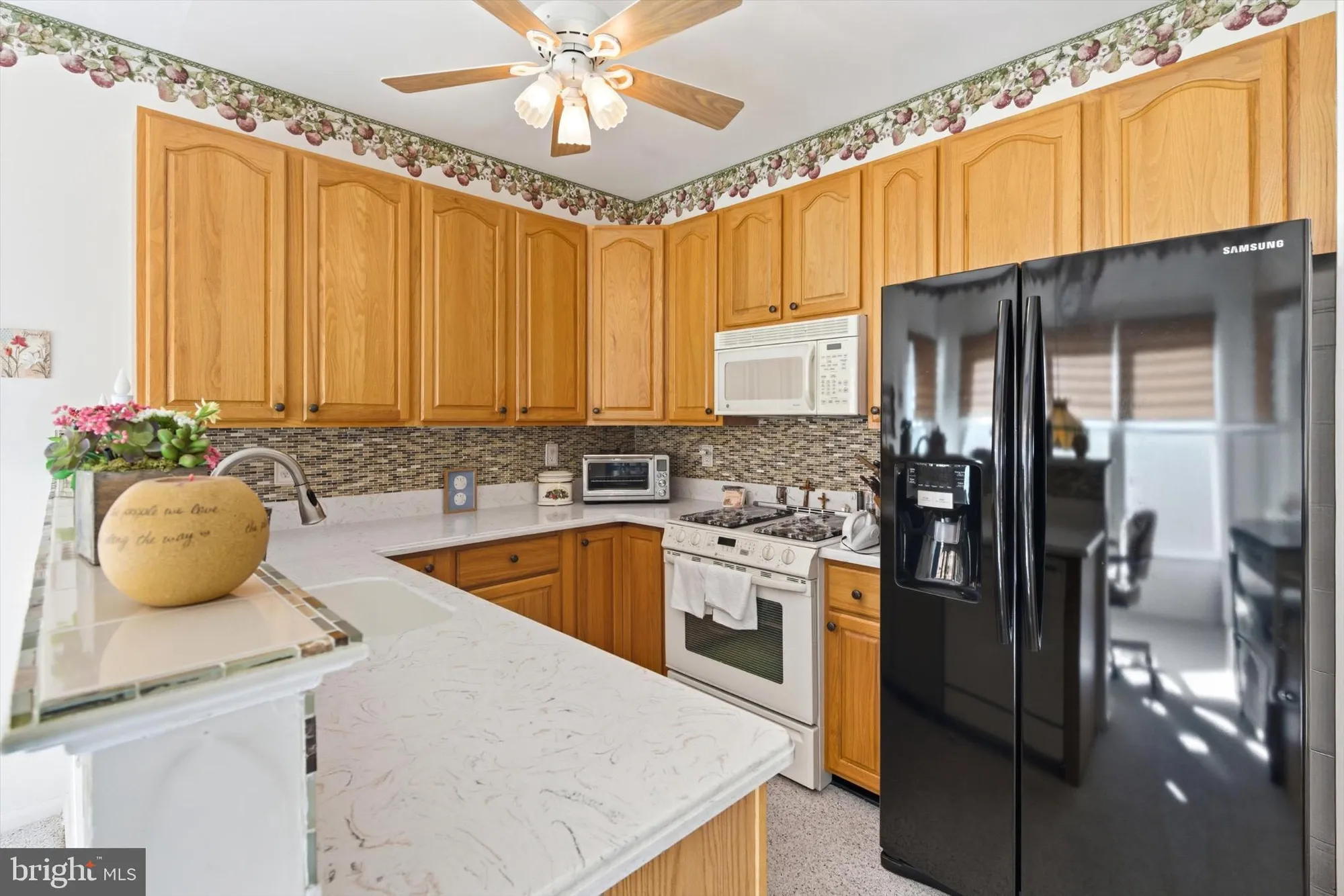 Property Slideshow image 7 of 36 | 53 lookout dr, Manahawkin, NJ, 08050