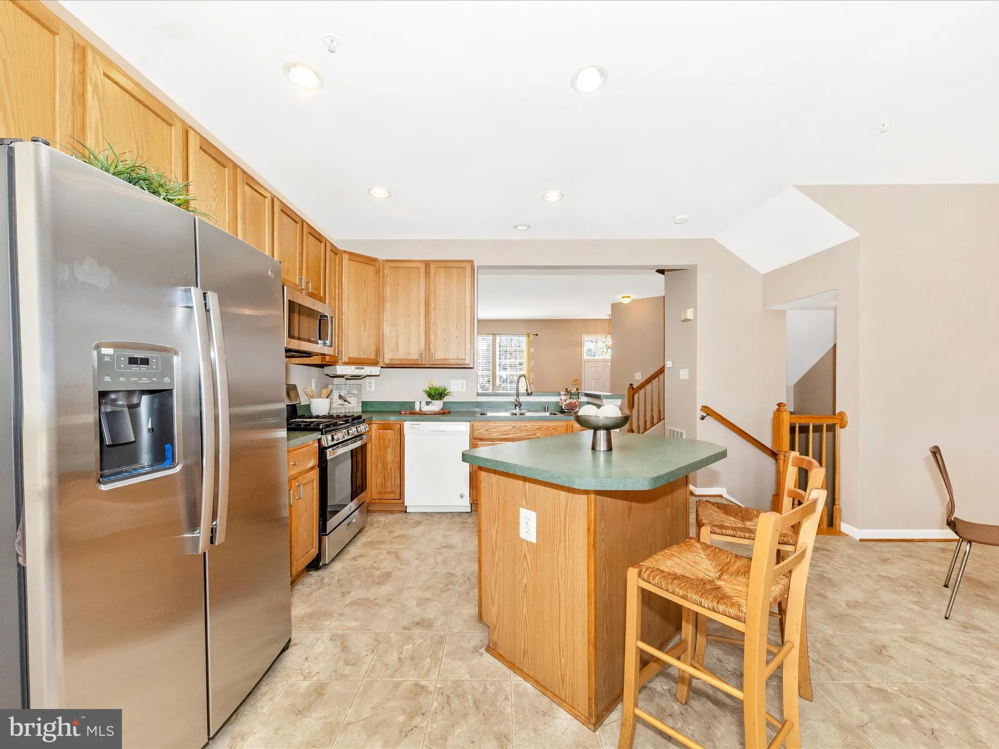 Property Slideshow image 12 of 62 | 5810 whiterose way, New Market, MD, 21774